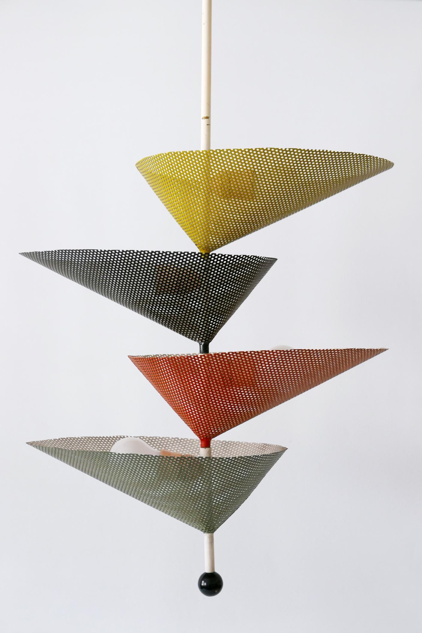 Ottone Raro lampadario o lampada a sospensione di Mathieu Matégot 1950s in vendita