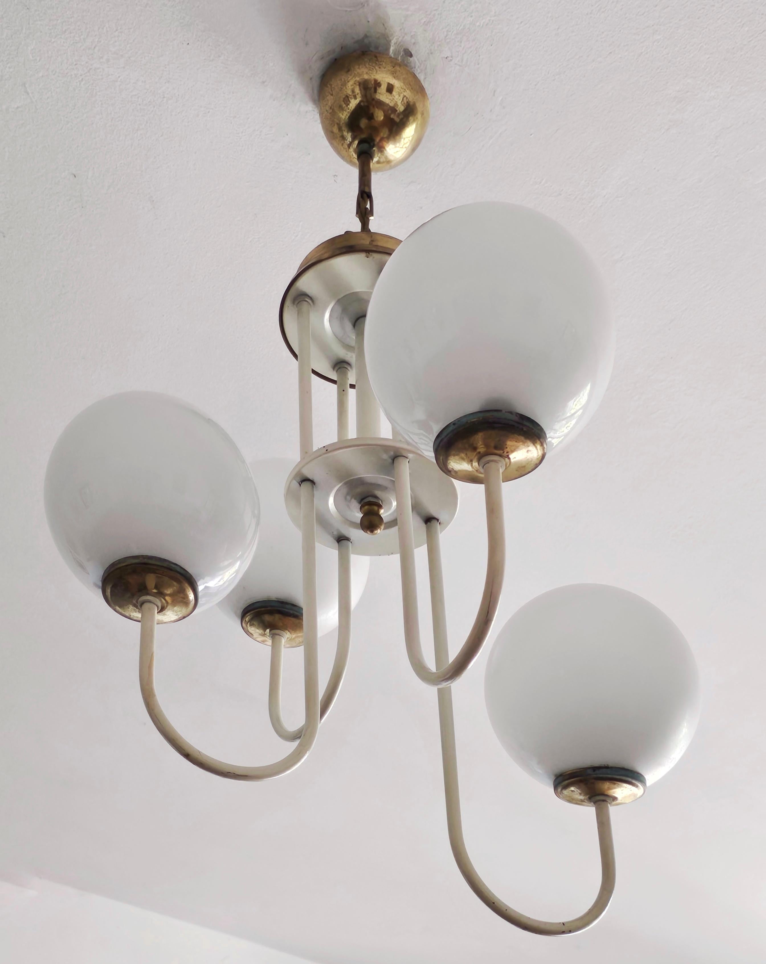 Mid-Century Modern Rare Mid Century Modern Chandelier with Opaline Glass Balls, Italy 1960s For Sale
