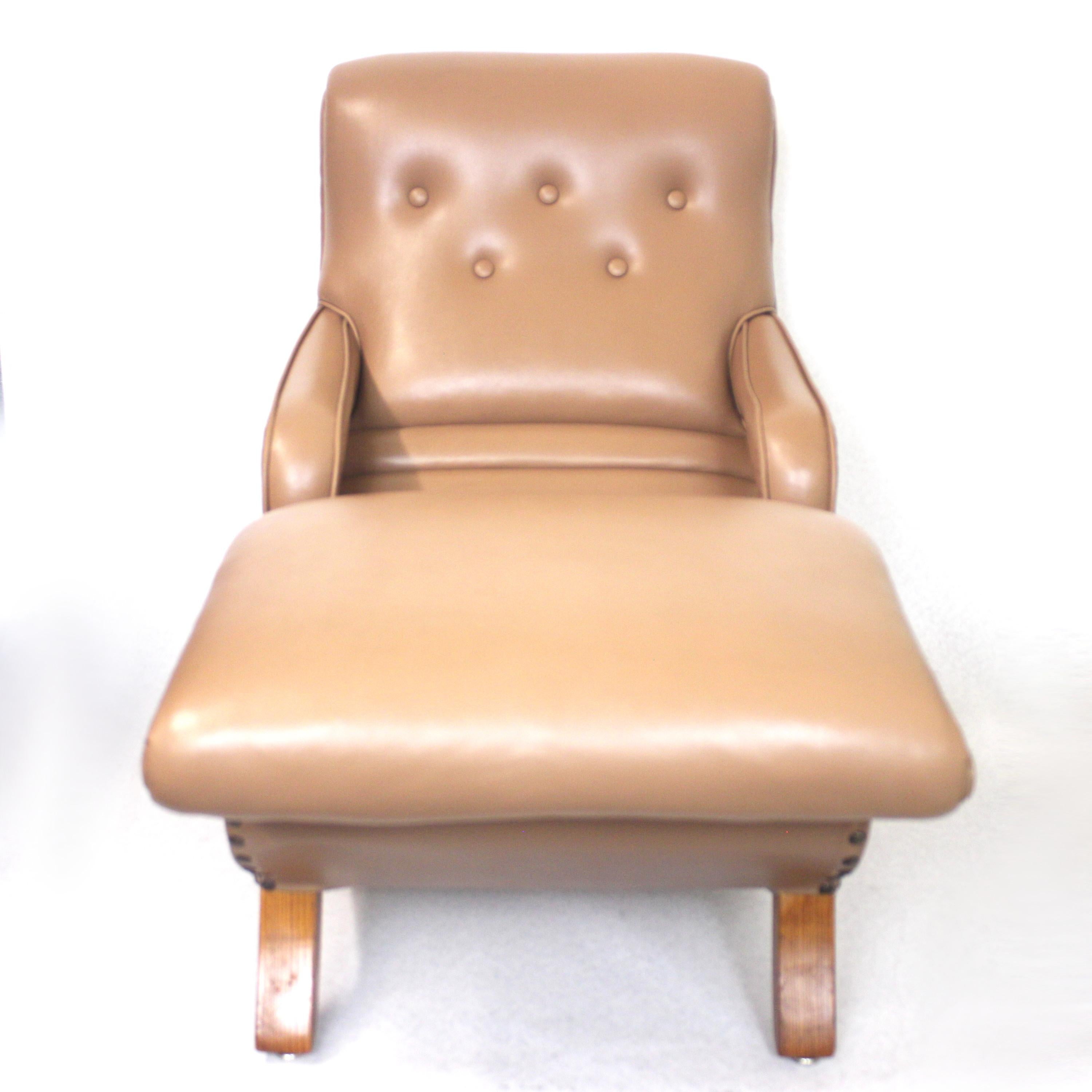 American Rare Mid-Century Modern Child Size Miniature 3/4 Scale Contour Lounge Chair no.  For Sale