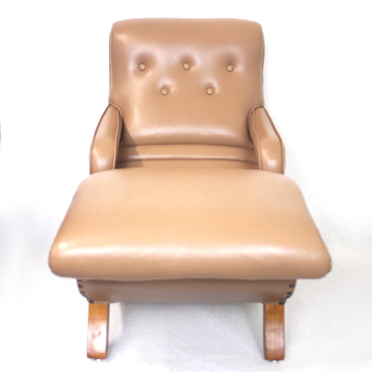 Faux Leather Rare Mid-Century Modern Child Size Miniature 3/4 Scale Contour Lounge Chair no.  For Sale