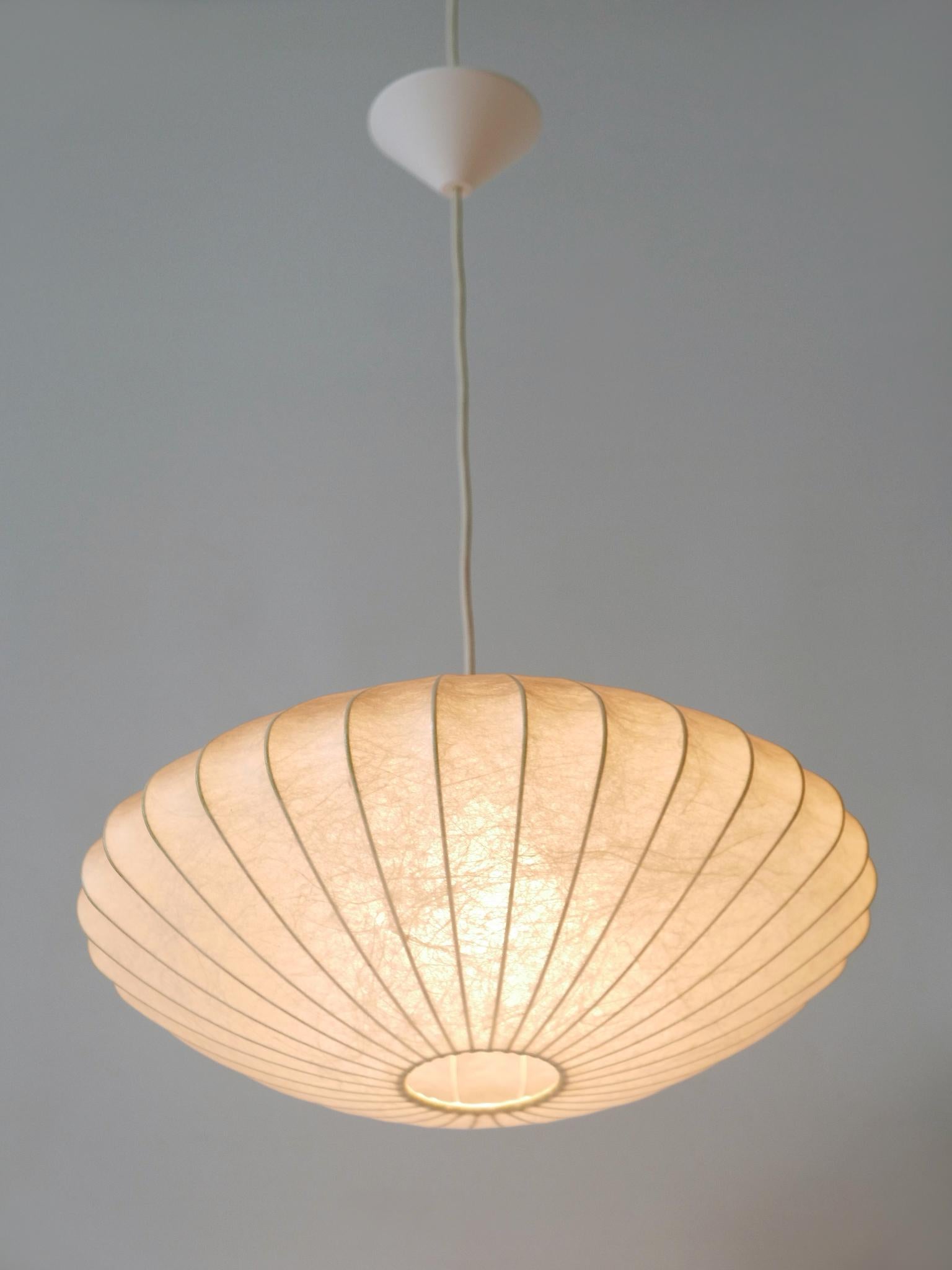 Rare Mid-Century Modern Cocoon Pendant Lamp or Hanging Light by Goldkant 1960s In Good Condition For Sale In Munich, DE