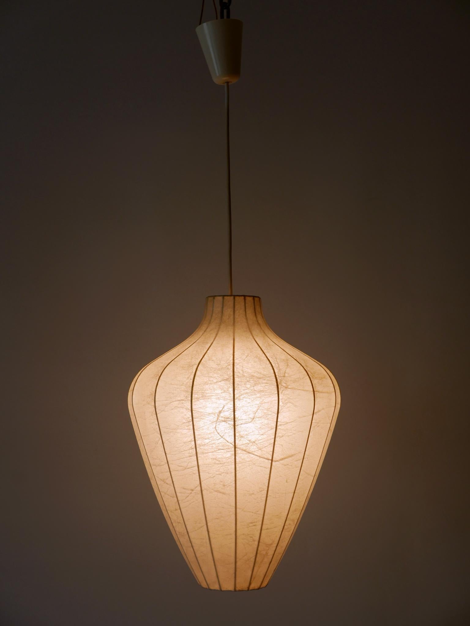 Metà XX secolo Rara lampada a sospensione o lampada a sospensione Cocoon di Goldkant del 1960 in vendita