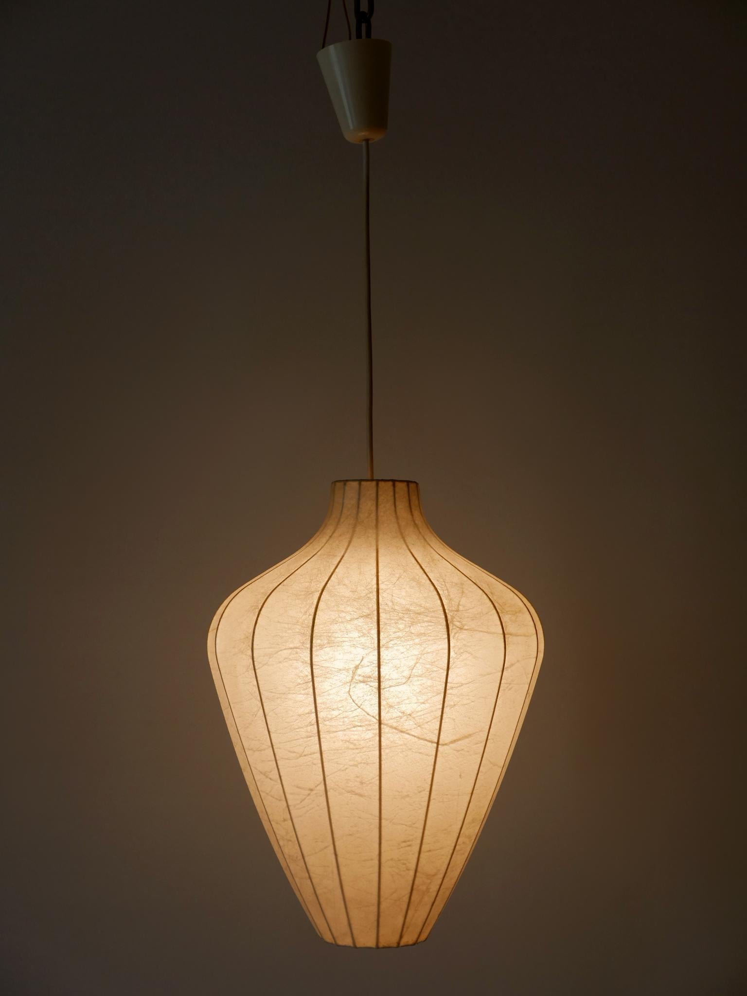 Metallo Rara lampada a sospensione o lampada a sospensione Cocoon di Goldkant del 1960 in vendita