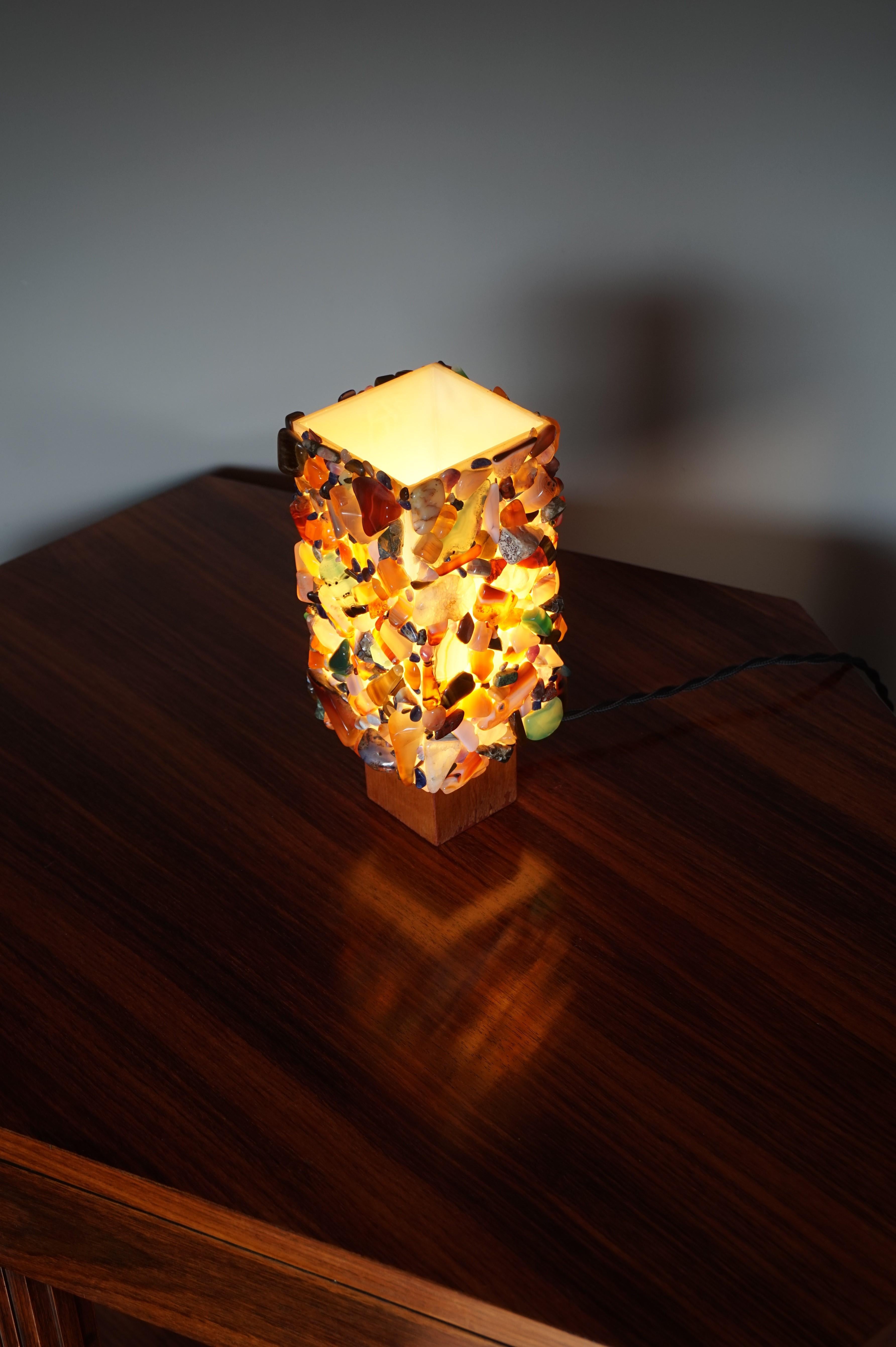 Rare Mid-Century Modern Colorful Agate Mineral Stone Table Lamp w/ Mahogany Base 10