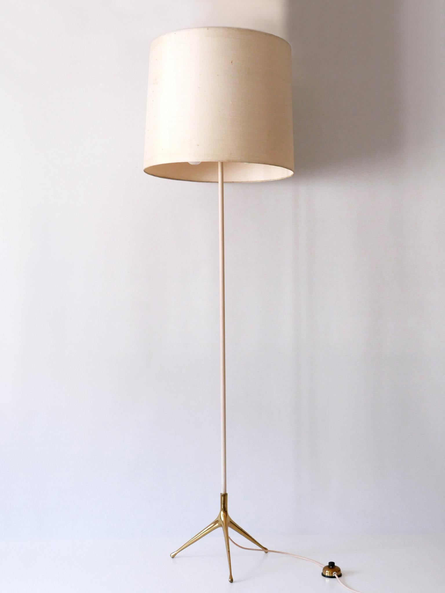 Mid-Century Modern Rare lampadaire à pied Crowfoot moderne mi-siècle par Vereinigte Werksttten, années 1950 en vente