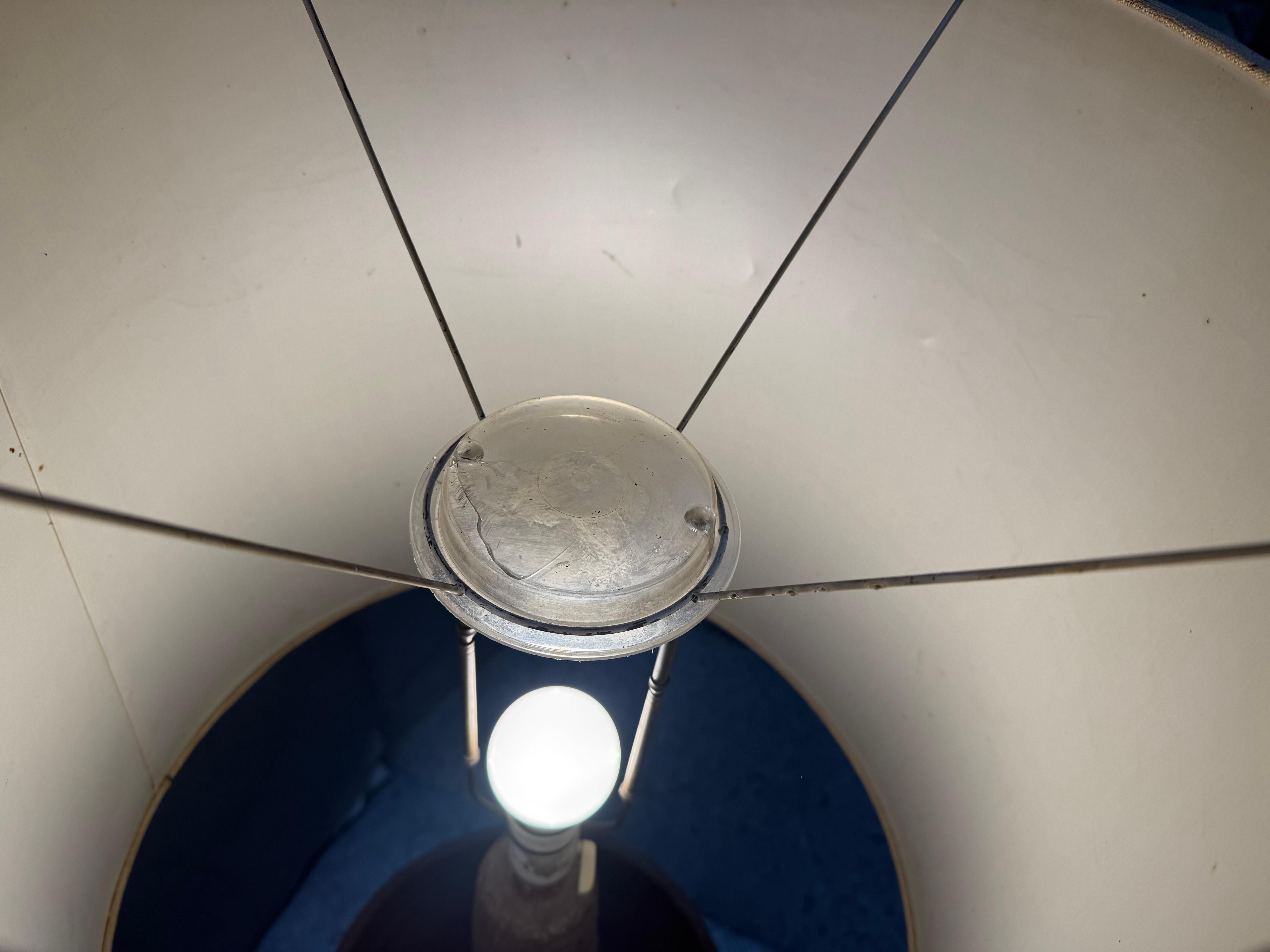 Rara lámpara de pie de cerámica danesa moderna de mediados de siglo, años 60 Danés en venta