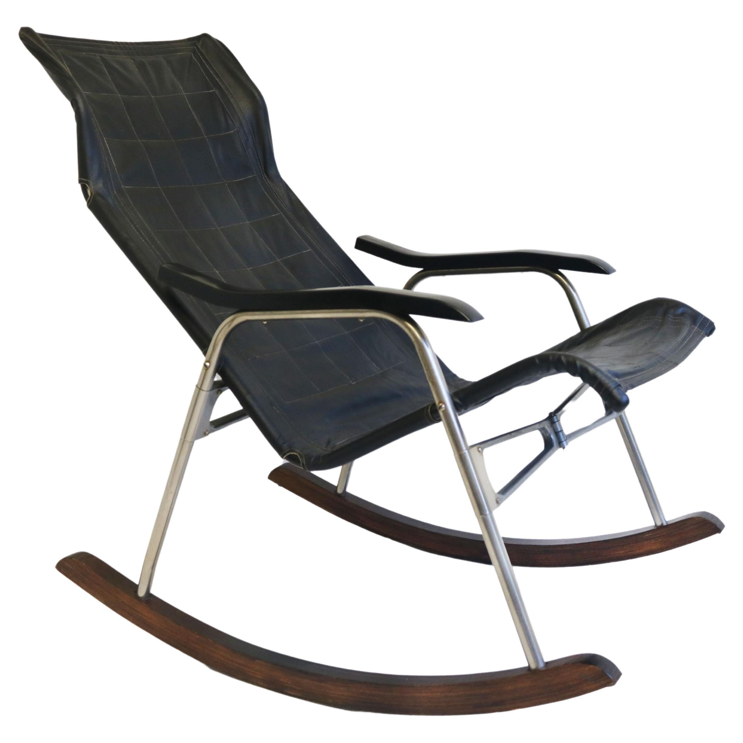 Rare Mid-Century Modern Design rocking chair by Takeshi Nii 1960 Black leather For Sale