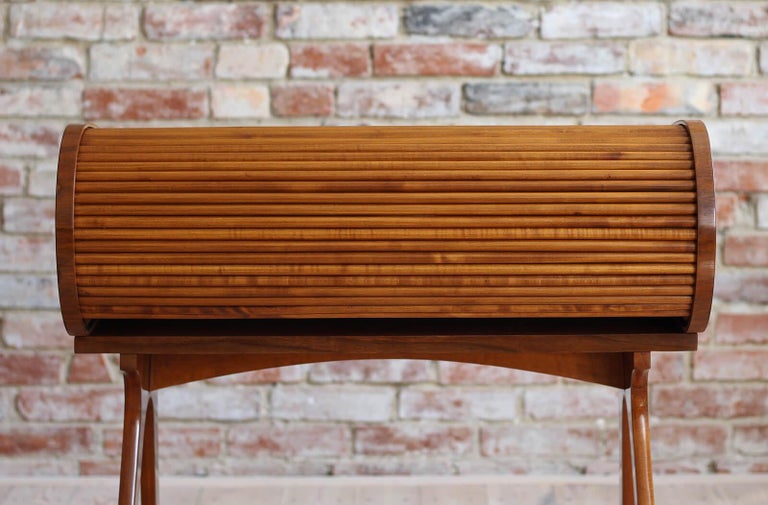 Mid-Century Desk with Roll-Top, Walnut Veneer, 1950s, Fully Restored For Sale 9