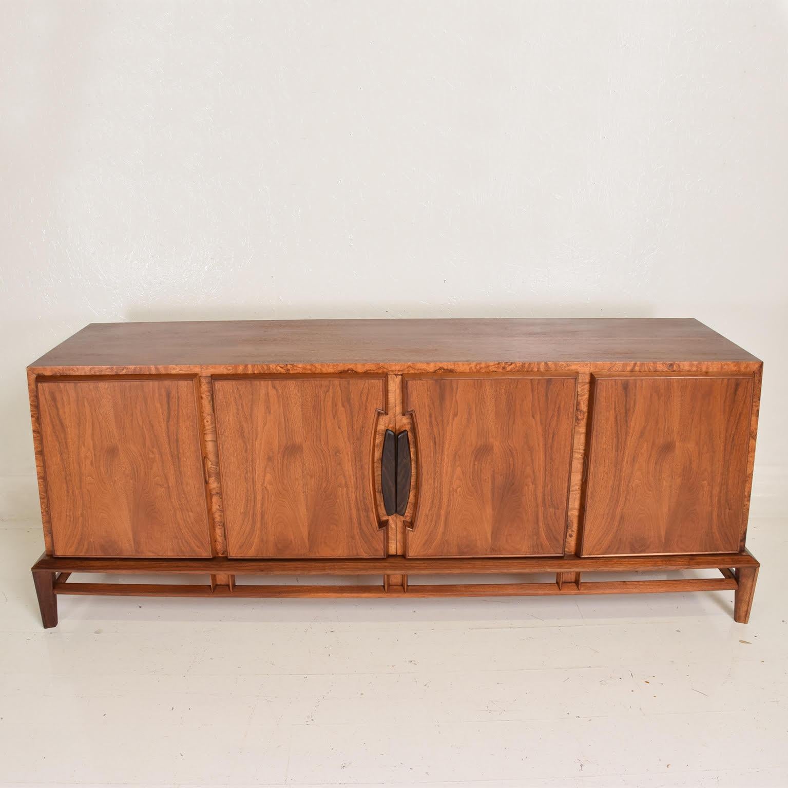 Rare Mid-Century Modern Dresser by Helen Hobey for Baker Walnut, Burl & Rosewood 3