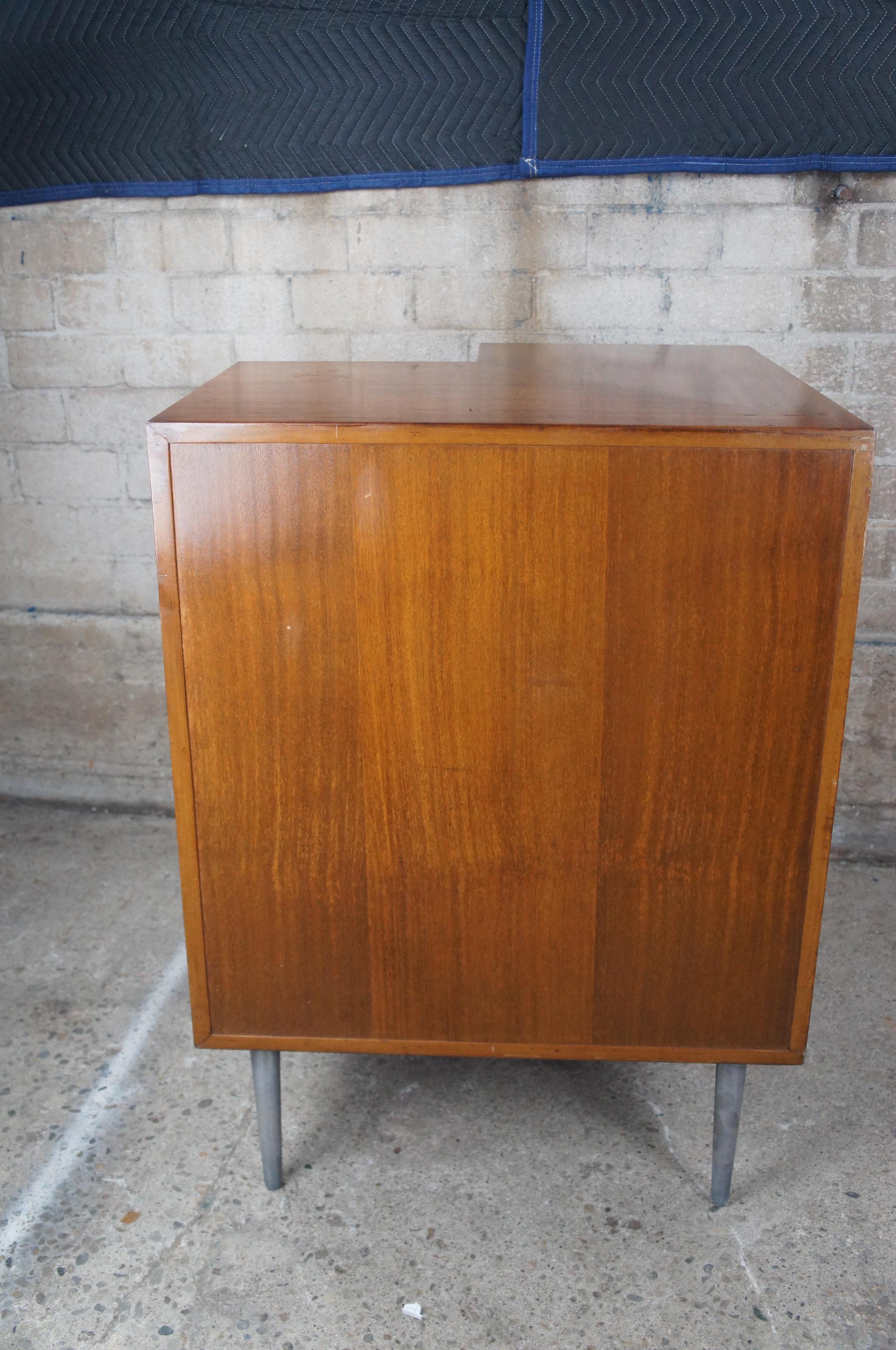 Rare Mid-Century Modern Edward Wormley Dunbar Walnut Corner Bookcase Console 38