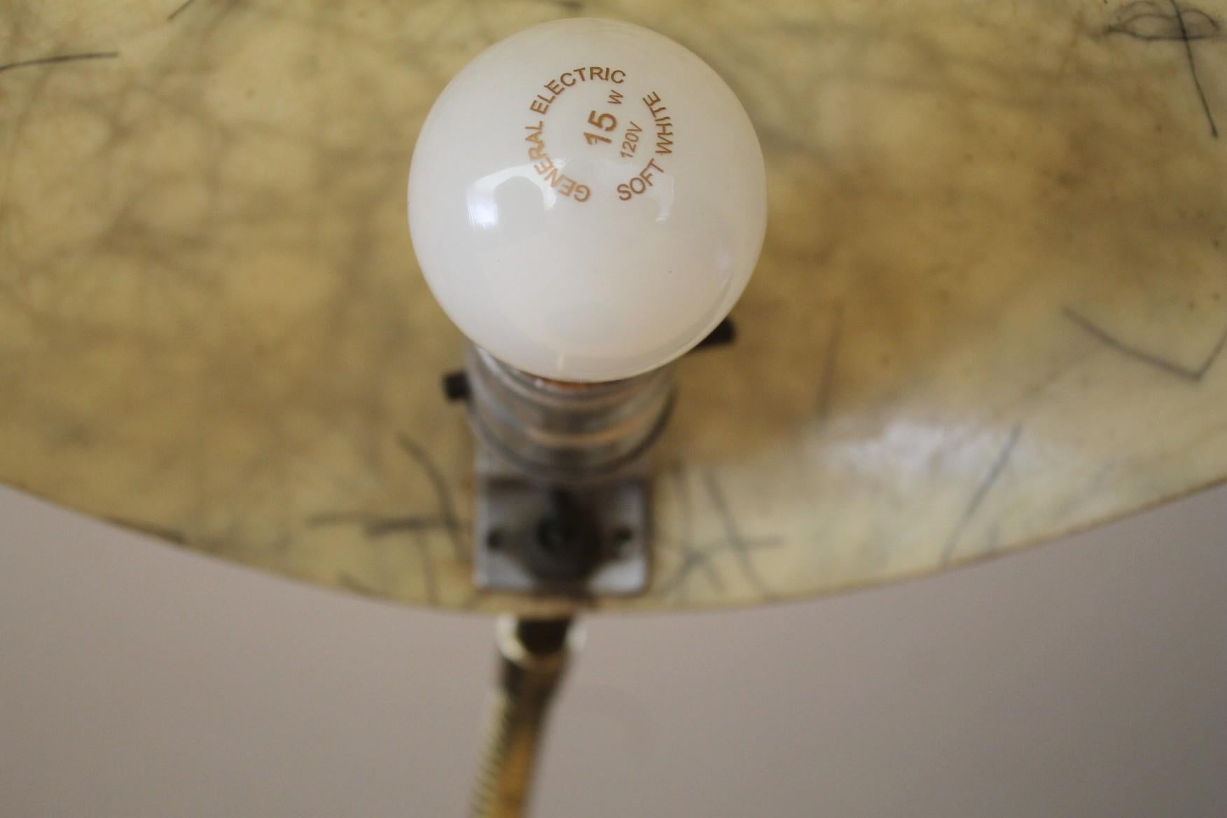 ¡RARO! Lámpara Cobra de Fibra de Vidrio Moderna de Mitad de Siglo Greta Grossman Prototipo Años 50 siglo XX en venta