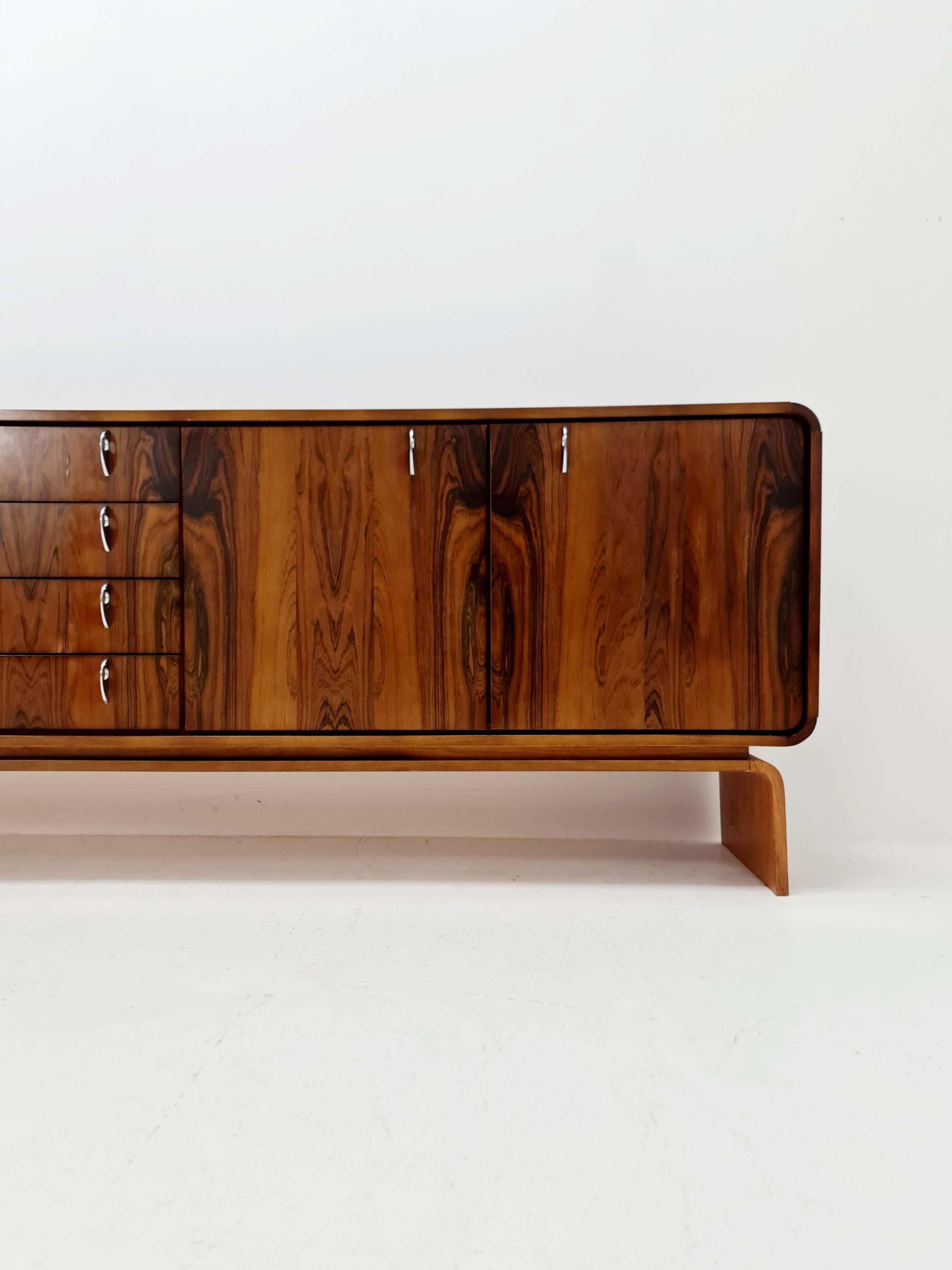 Allemand Rare buffet allemand moderne du milieu du siècle dernier en teck, années 1960 en vente