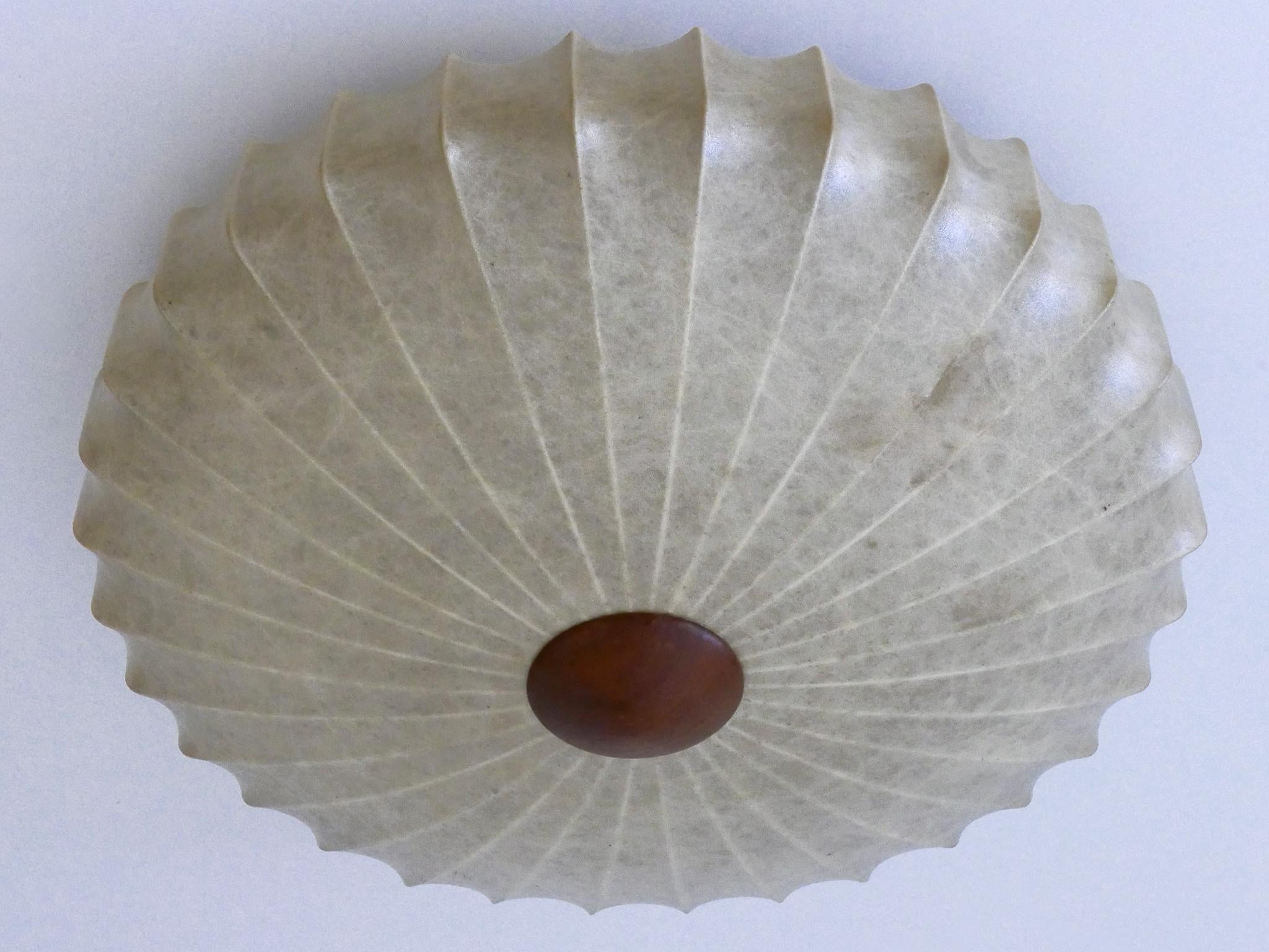 Filato Rara lampada da soffitto o applique Goldkant Cocoon della metà del secolo scorso, Germania 1960 in vendita