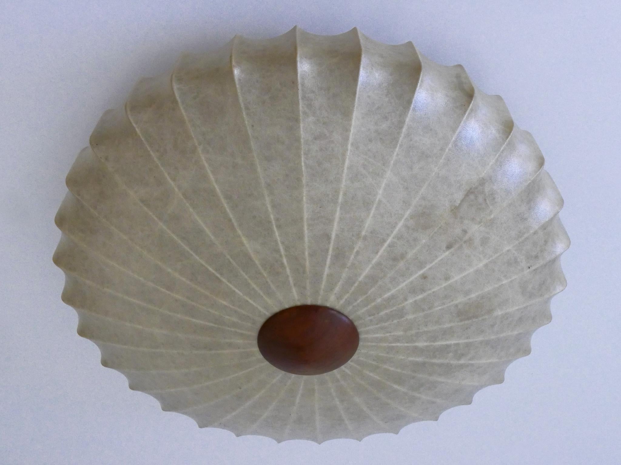 Metà XX secolo Rara lampada da soffitto o applique Goldkant Cocoon della metà del secolo scorso, Germania 1960 in vendita