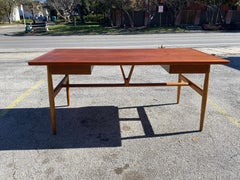 Rare Mid-Century Modern Hans Wegner Wishbone Desk