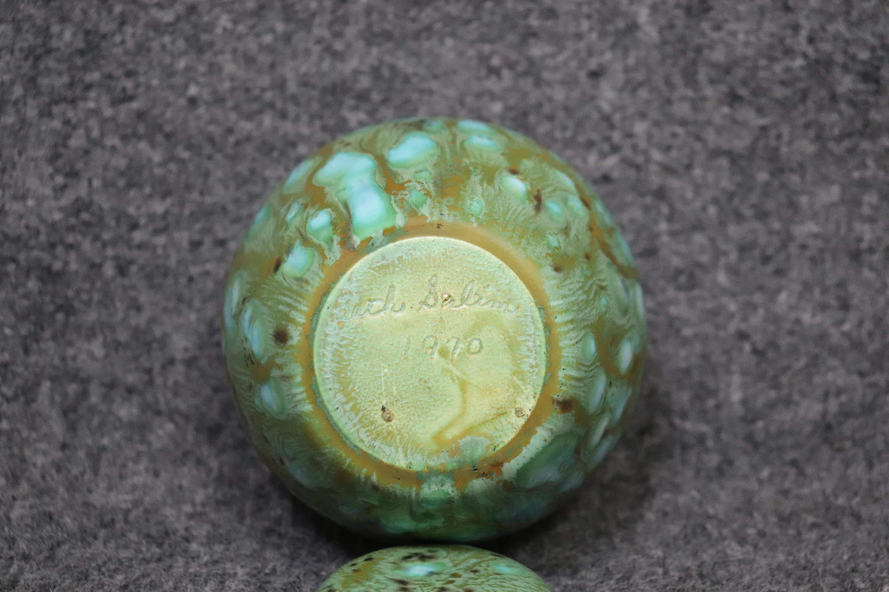 Cuit Rare vase en poterie MCM moderne du milieu du siècle, jarre avec couvercle signé 
