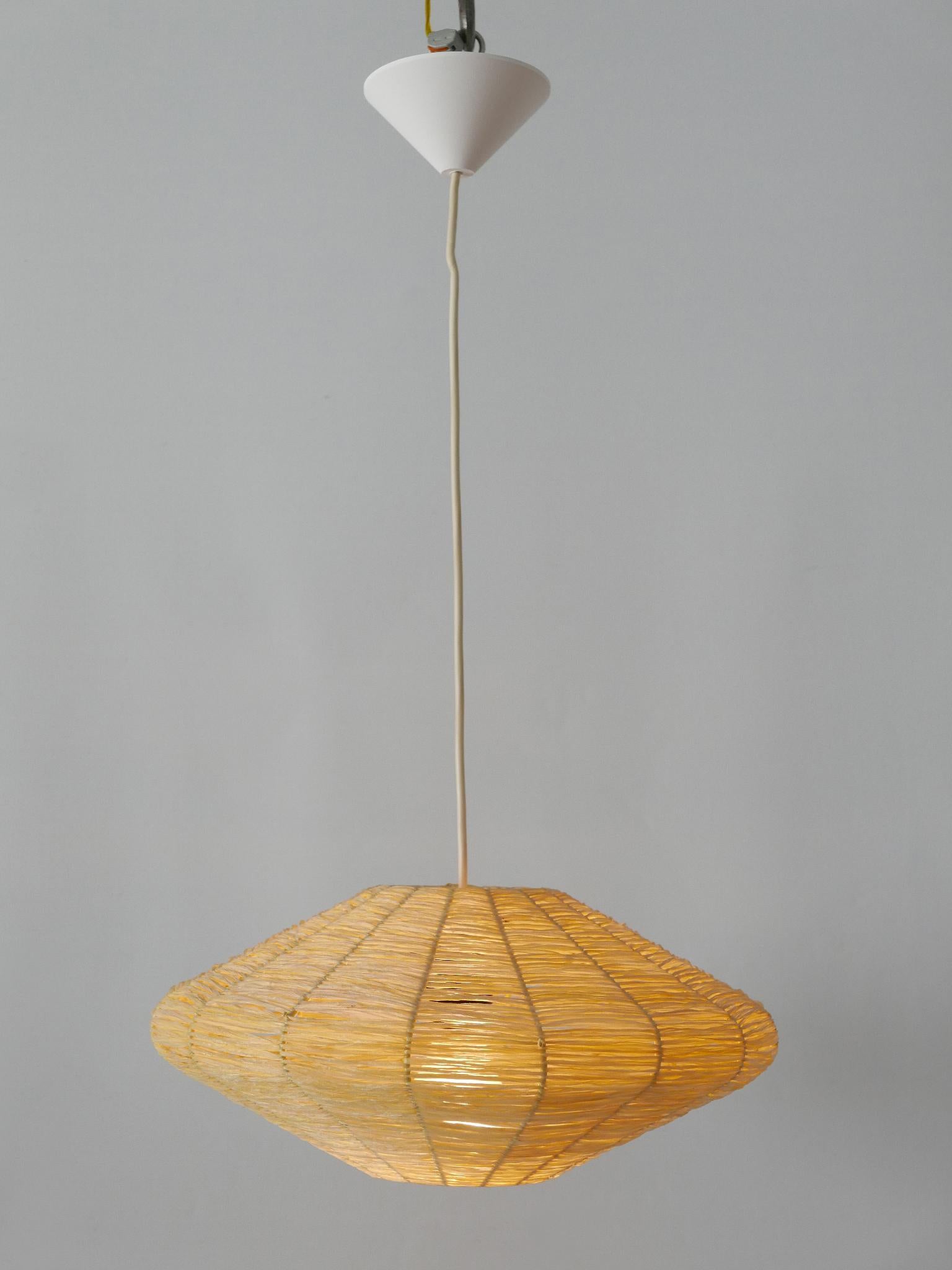 Rare Mid-Century Modern Raffia Bast Pendant Lamp or Hanging Light Germany 1970s In Good Condition For Sale In Munich, DE