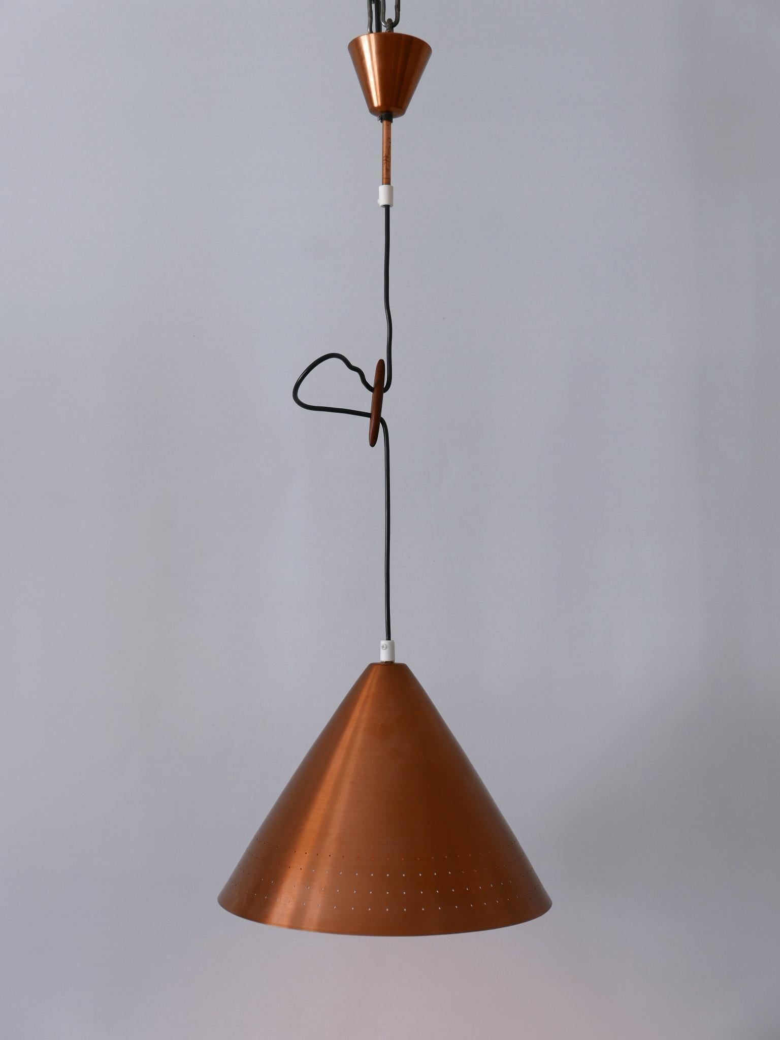 Mid-Century moderno Rara lampada a sospensione in rame di The Modern Scandinavian, risalente alla metà del secolo scorso, o lampada a sospensione  1960s in vendita