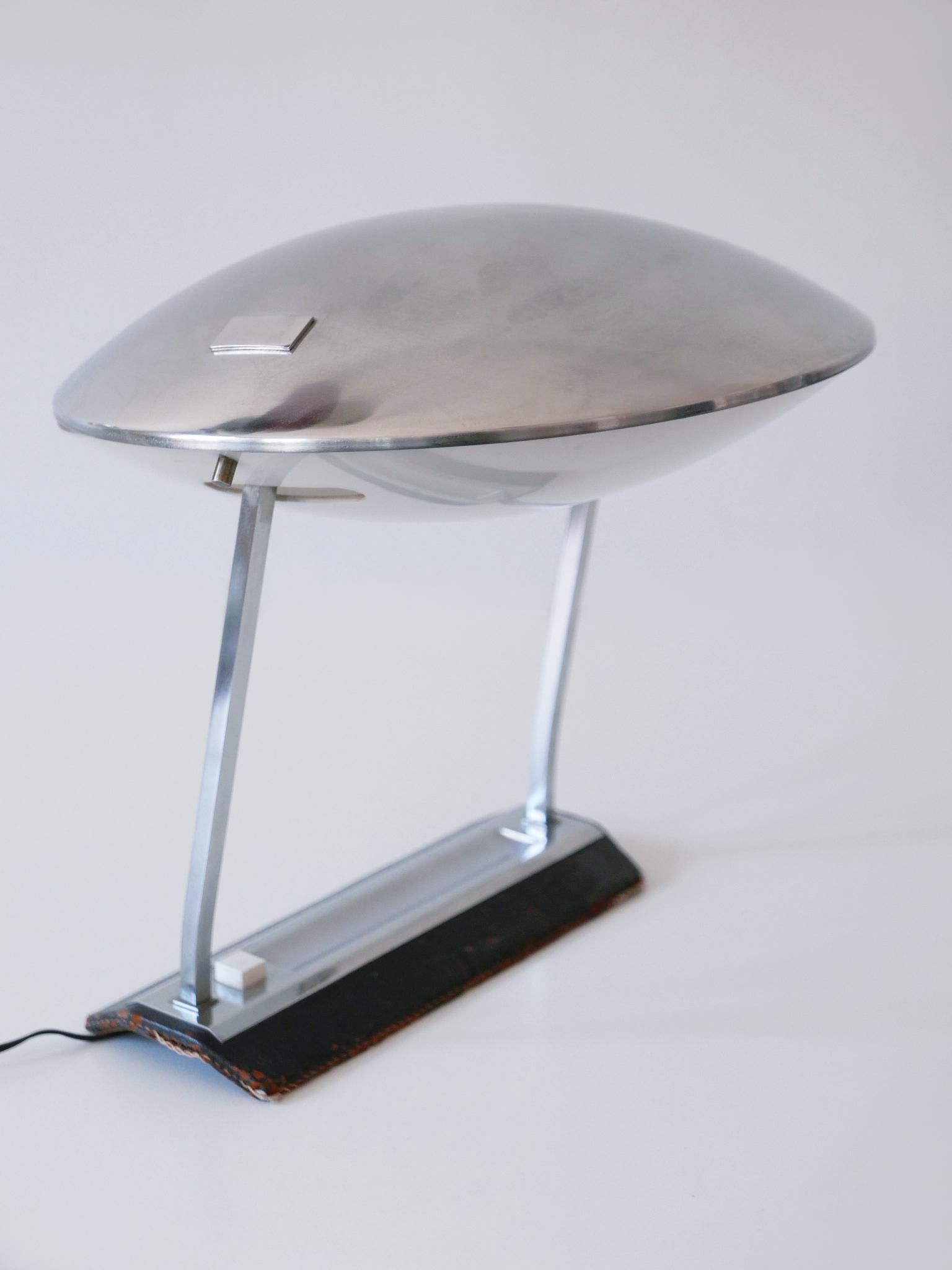 Rare Mid Century Modern Stilnovo Desk Lamp Model 8050 Metalarte 1960s For Sale 3
