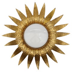 Seltene Mid-Century Modern Deckenleuchte aus Metall und Milchglas 1960 Italien