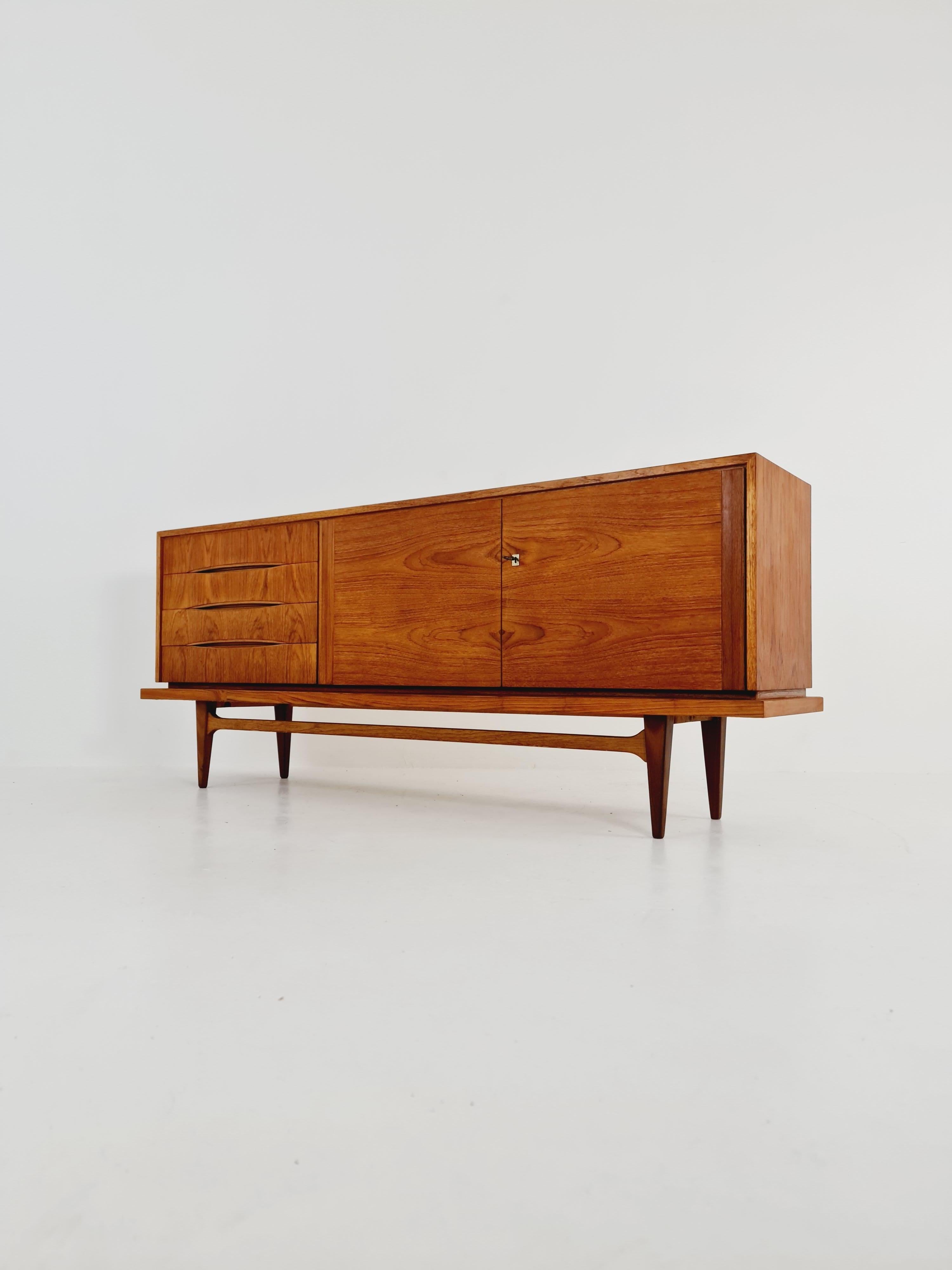 Rare Mid Century Modern Teak Danish sideboard, 1960s For Sale 5