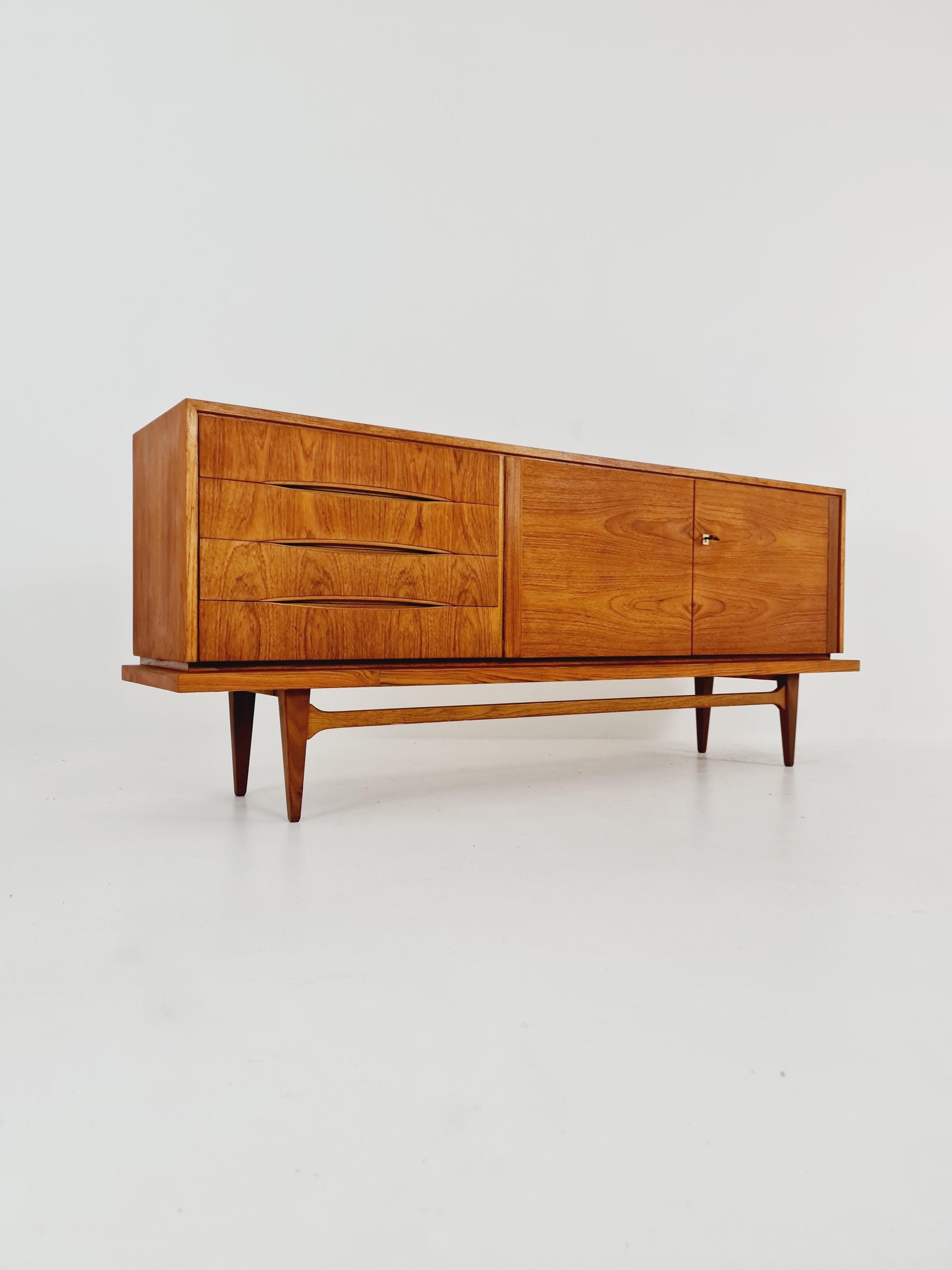 Rare Mid Century Modern Teak Danish sideboard, 1960s For Sale 2