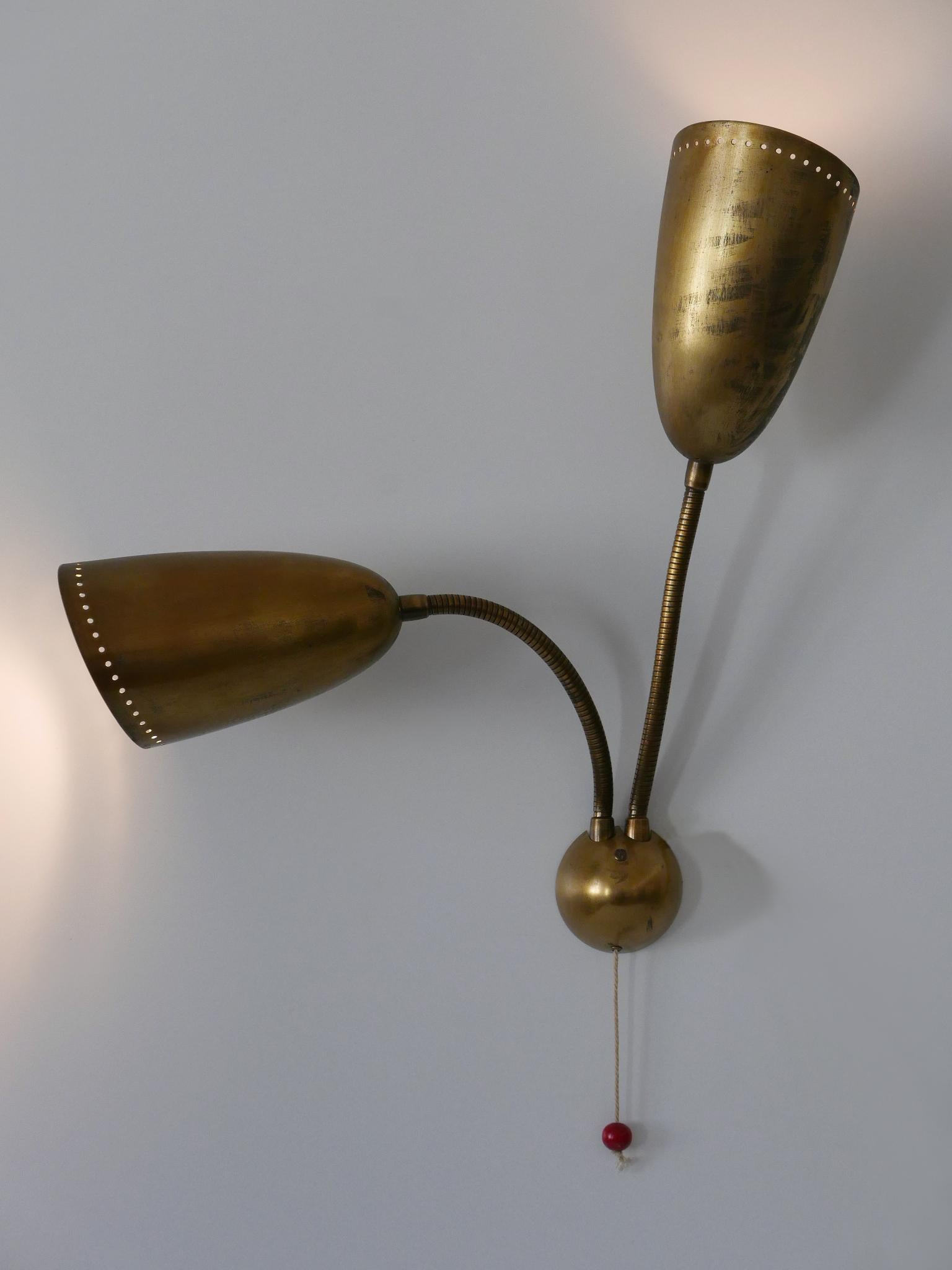 Rara lámpara de pared o aplique moderno de mediados de siglo de Günter Trieschmann Alemania Años 50 Metal en venta