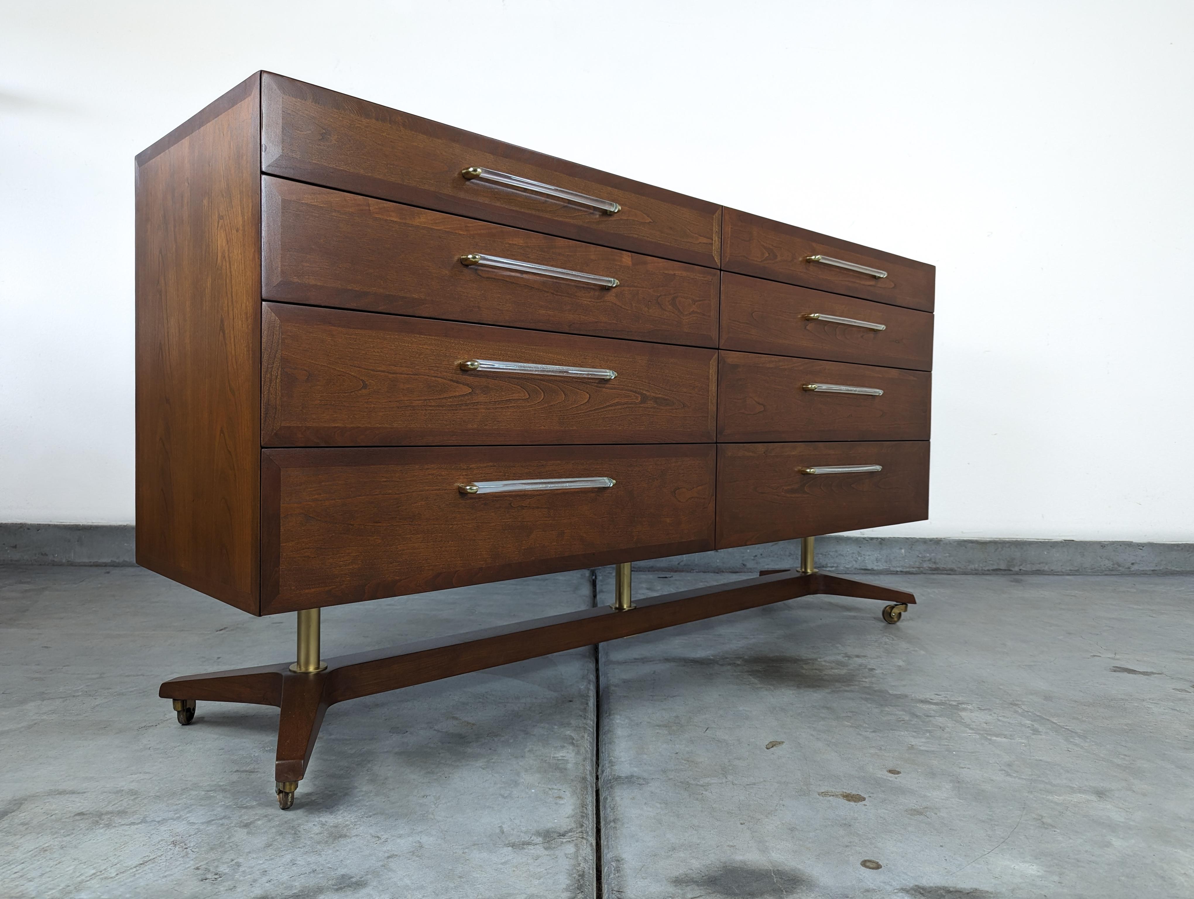 Rare Mid Century Modern Walnut Dresser by Edward Wormley for Dunbar, c1950s For Sale 6