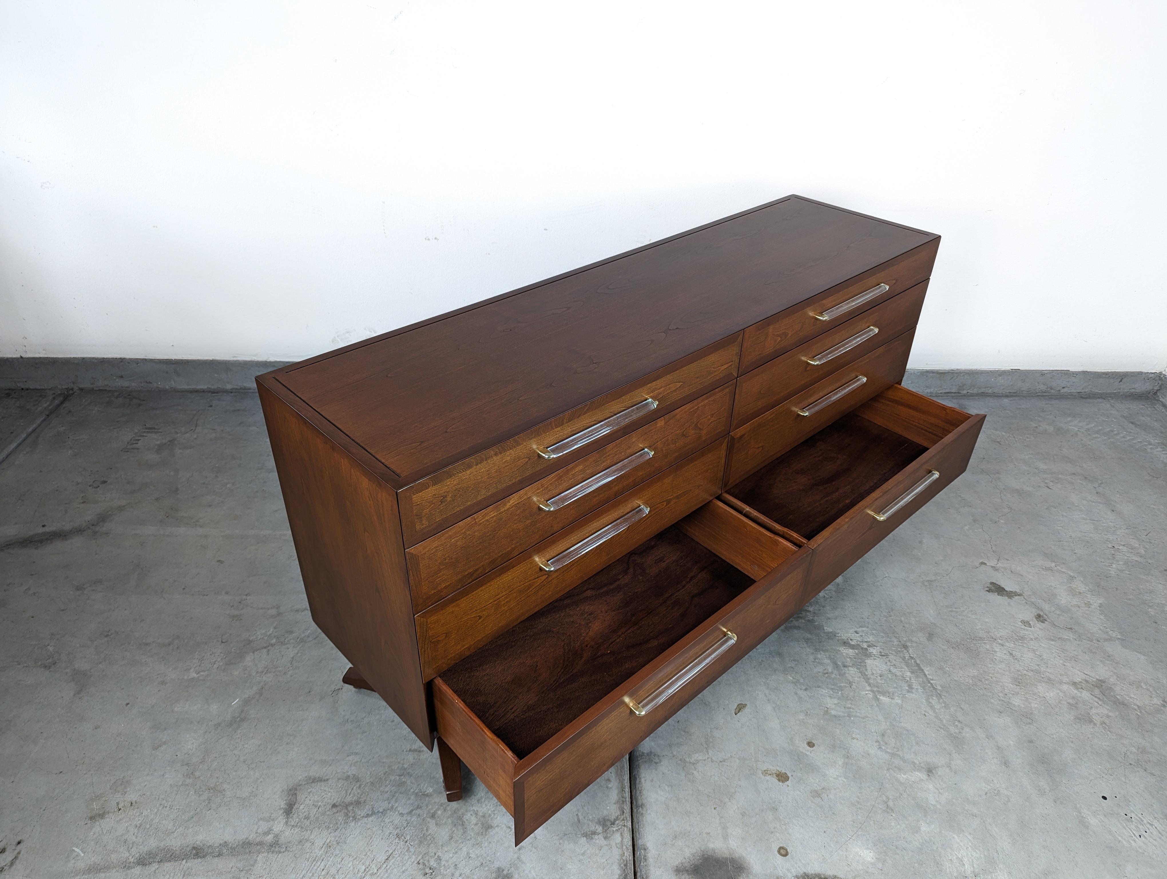 Rare Mid Century Modern Walnut Dresser by Edward Wormley for Dunbar, c1950s For Sale 1