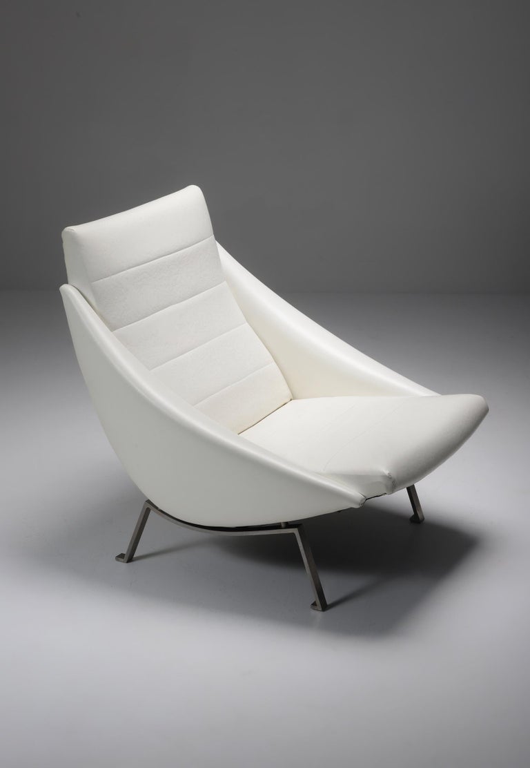 Rare MidCentury Modernist Lounge Chair in White Original Viny 1950 For