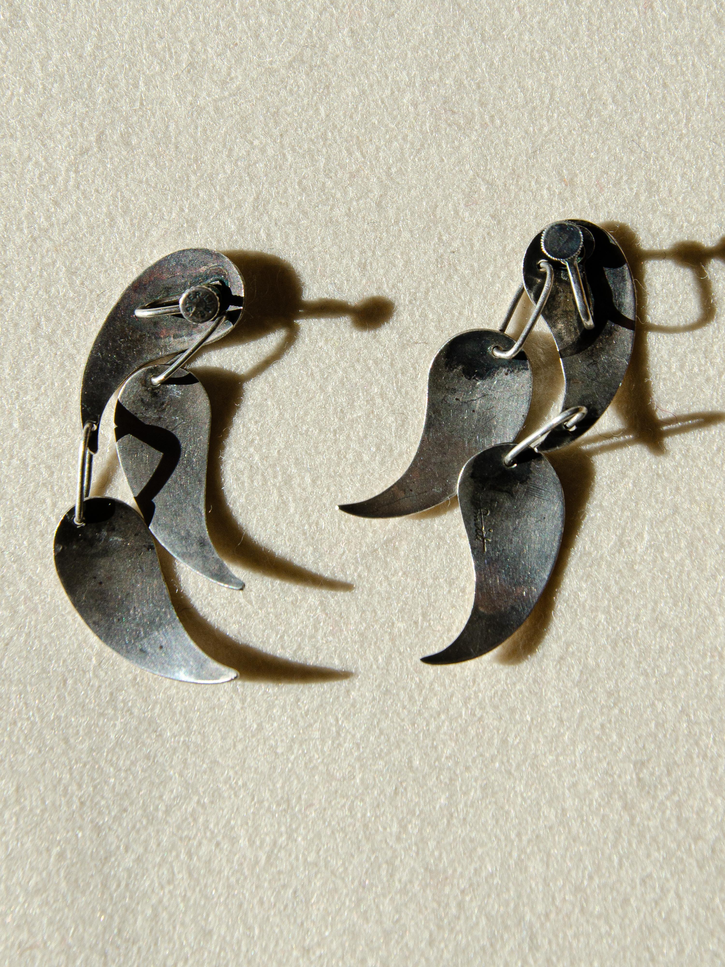 Hand-Crafted Rare Mid-Century Modernist Sterling Silver Petal Earrings By Art Smith For Sale