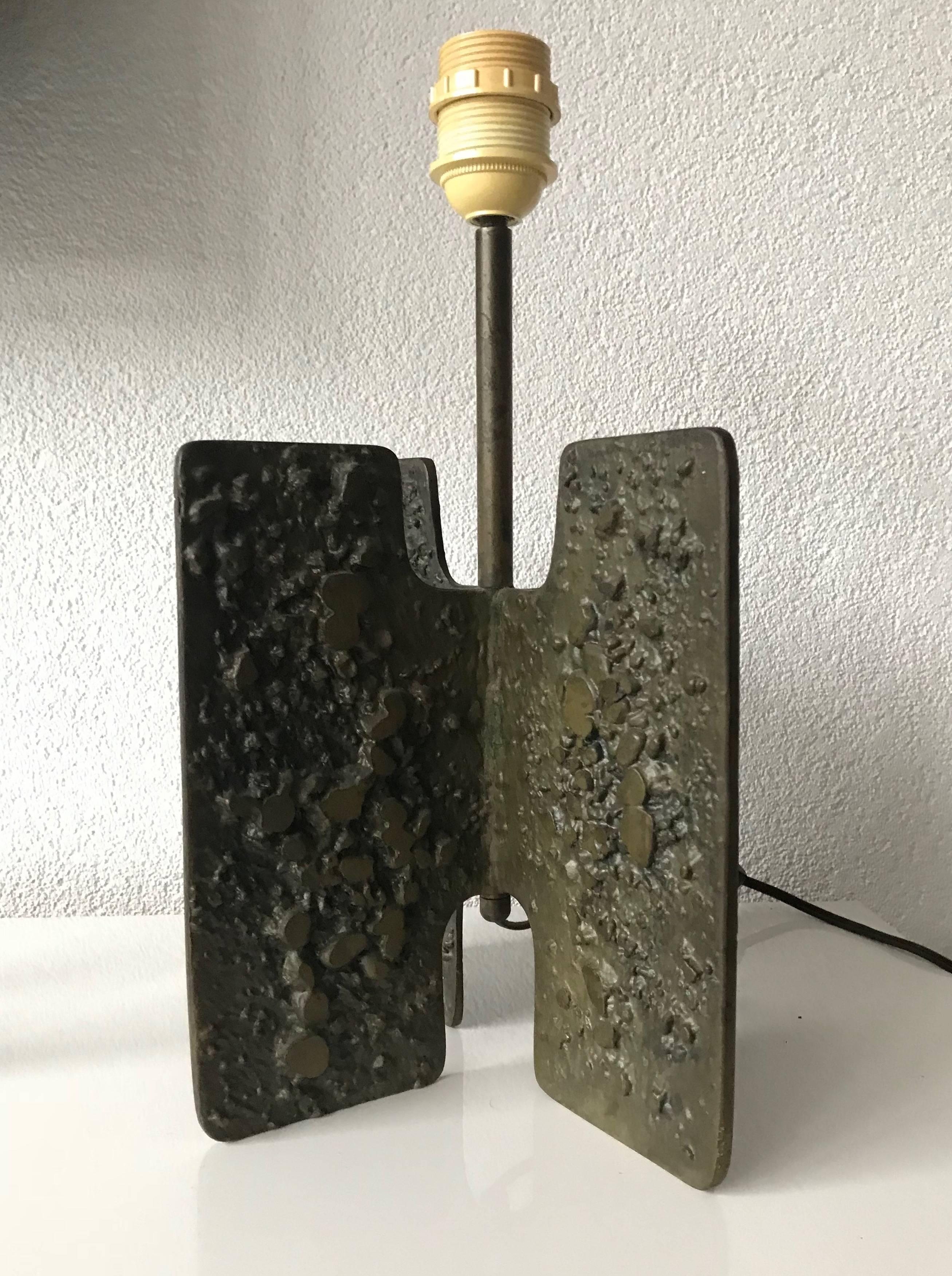 Rare Mid-Century Modernist, Abstract Sculptural Cast Bronze Desk /Table Lamp  5