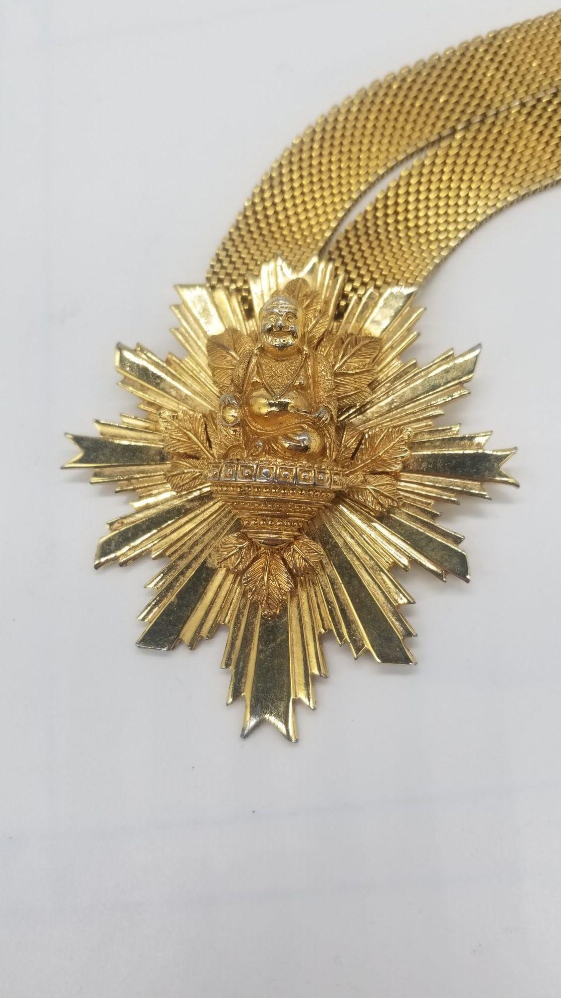 Rare Mid Century Nettie Rosenstein Gold Sunburst Buddah Necklace For Sale 2