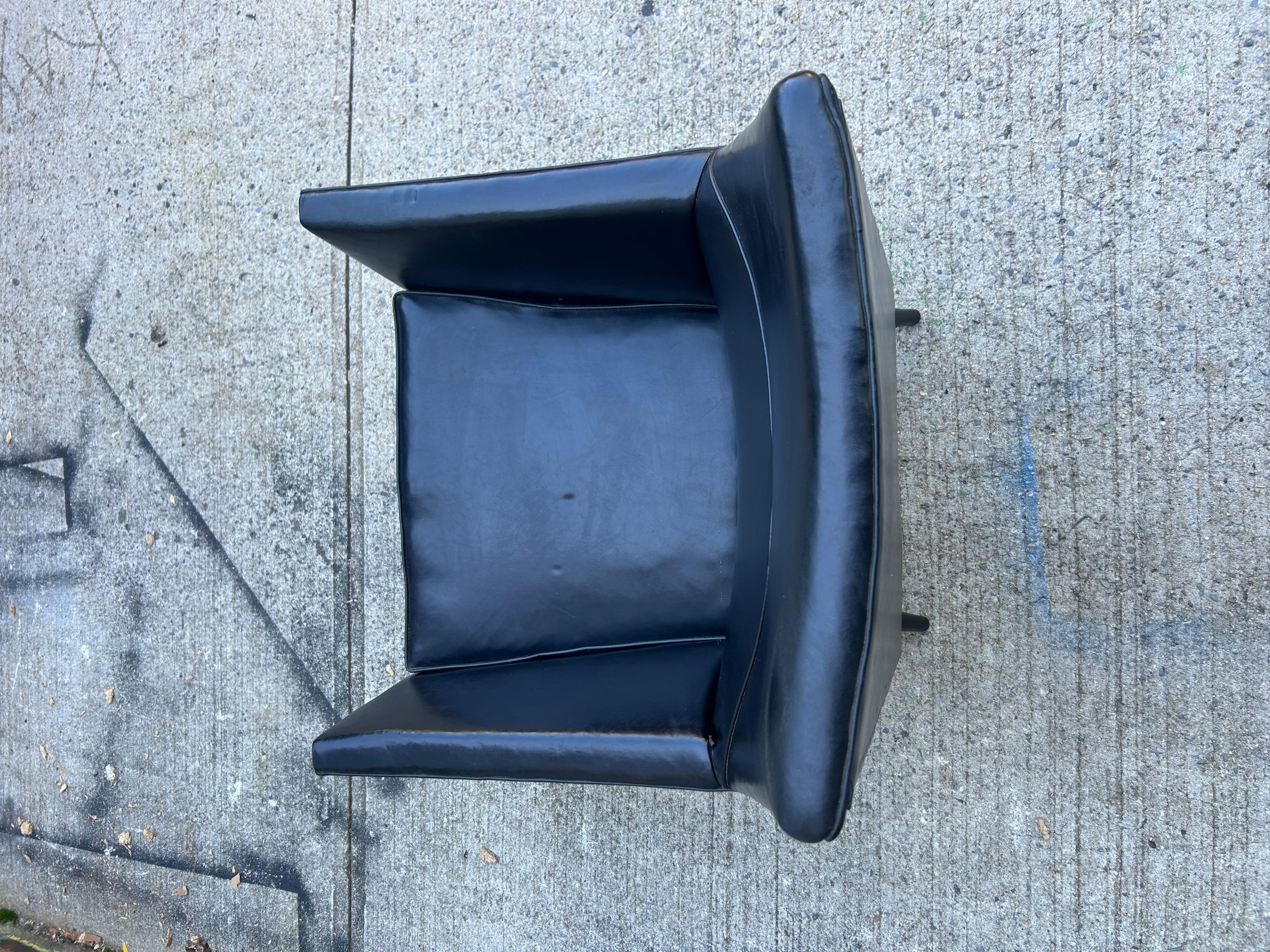 Seltene Mitte des Jahrhunderts Paul McCobb alle schwarz original Squirm Lounge Stuhl  (amerikanisch) im Angebot