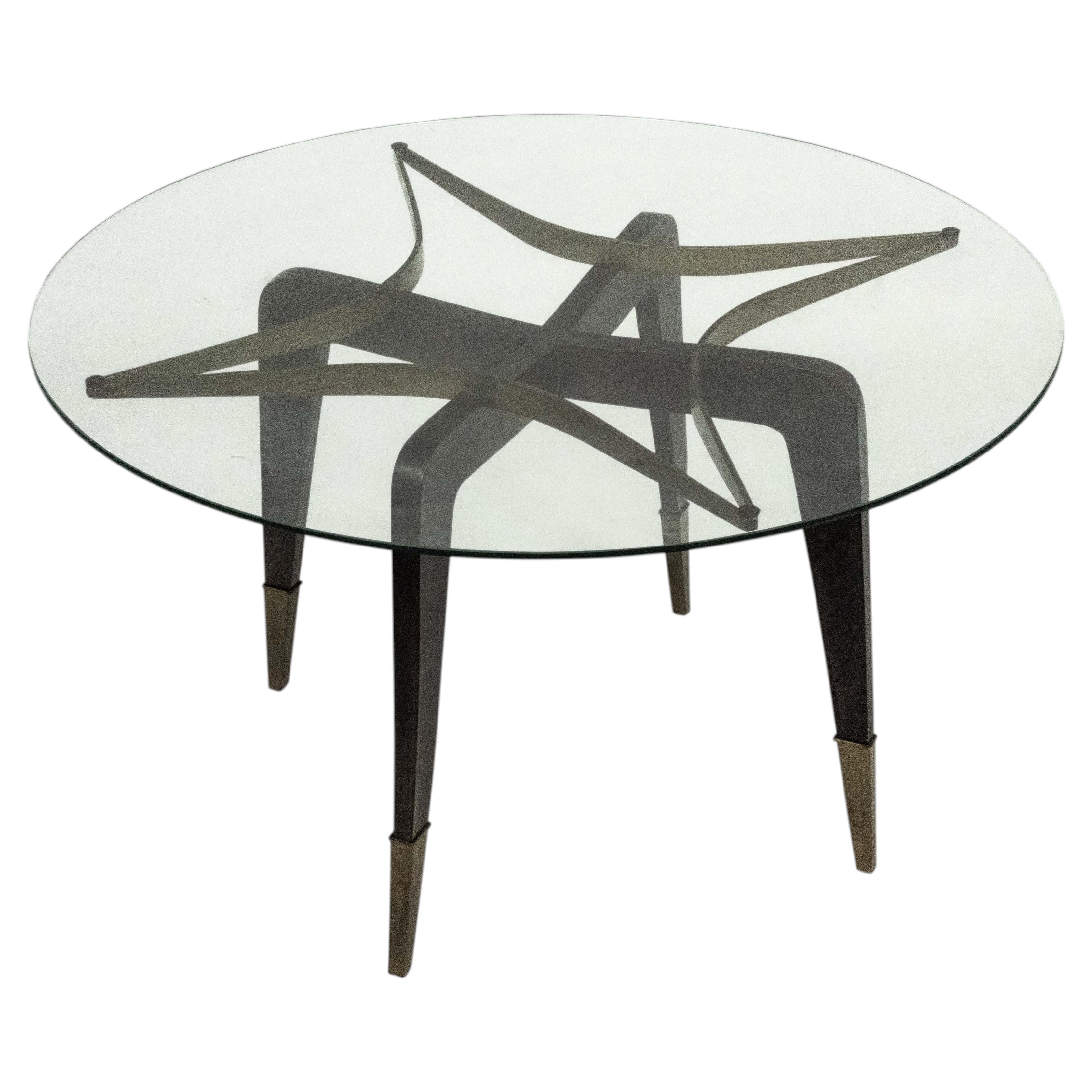 Rare mid-century round coffee table by Paolo Buffa, Italy, 1950s.