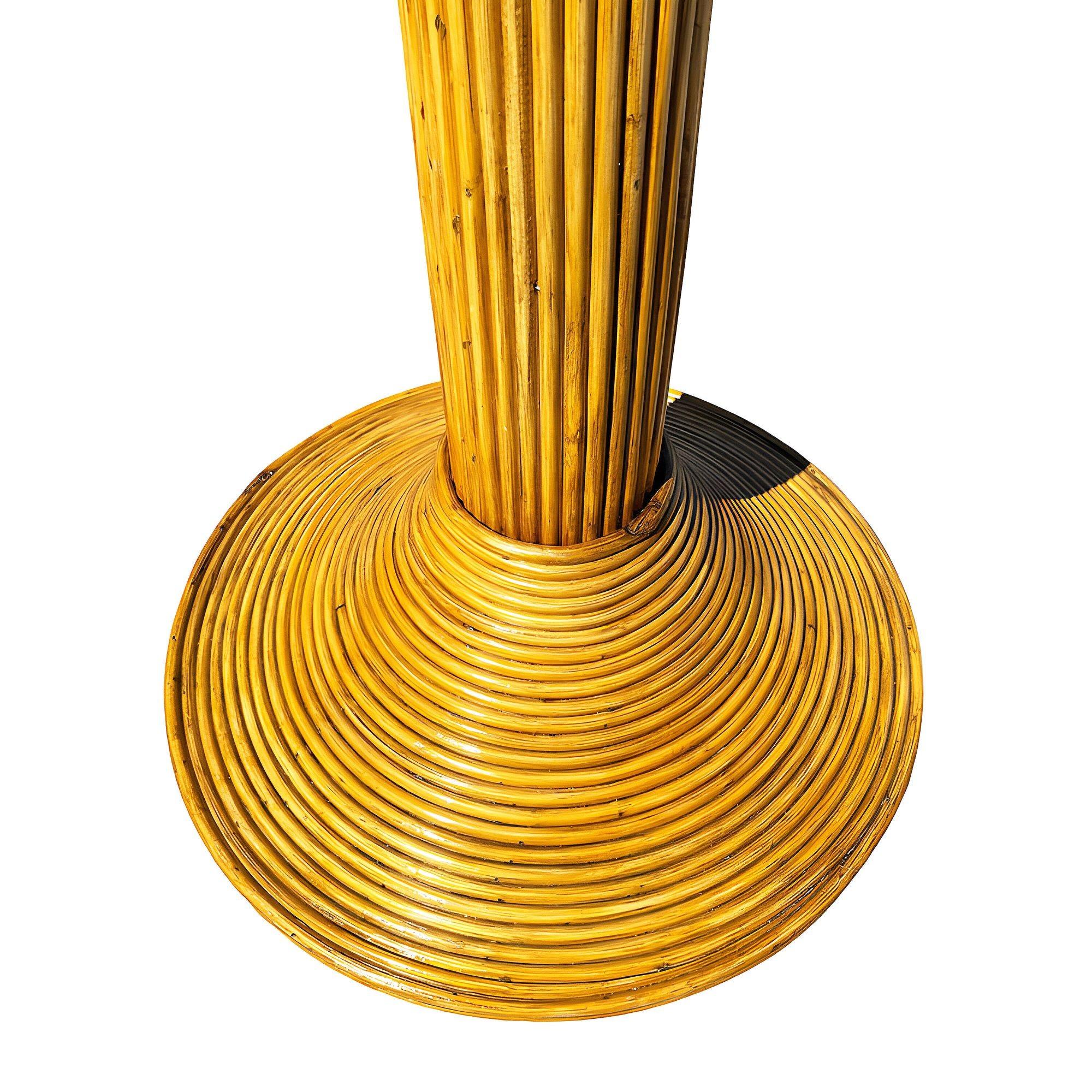 RARA lampada da terra scultorea a forma di palma in rattan della metà del secolo scorso, Mario Lopez Torres in vendita 1