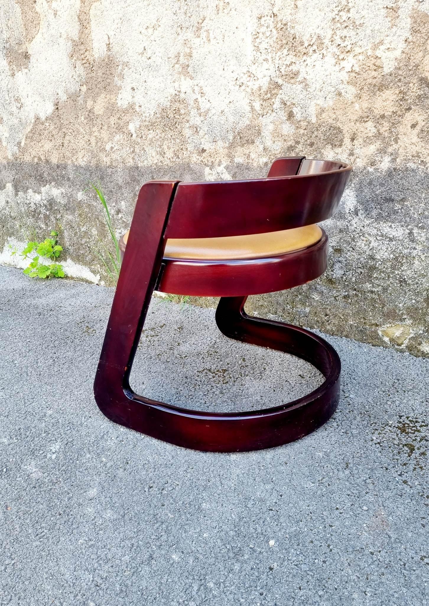 Rare Midcentury Stool Produced by Mario Sabot, Italy 70s For Sale 2