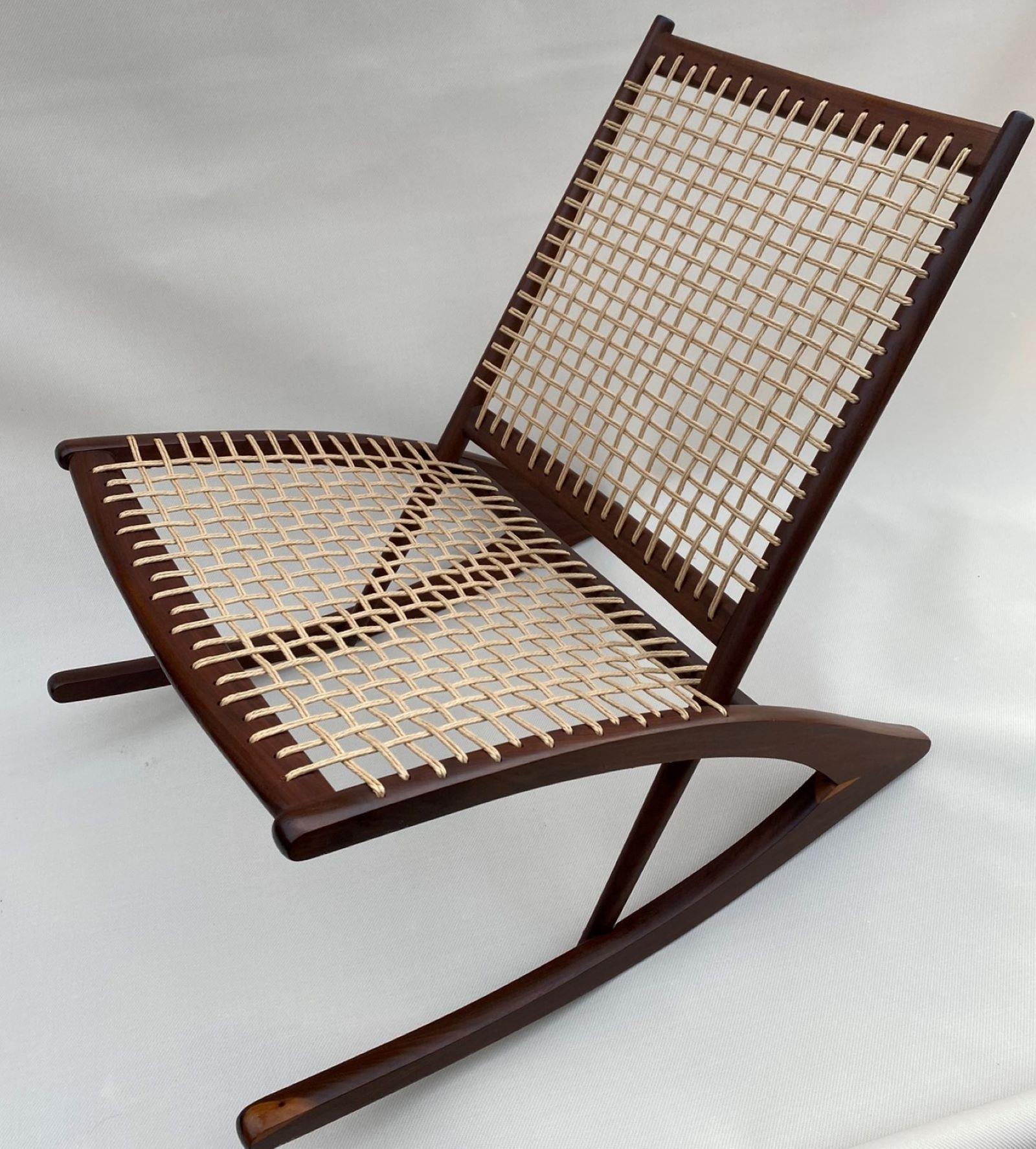 Rare Mid Century Modern Teak Rocking Chair, Frederik Kayser Model 599 By Norway, 1950s

Magnificent mid century modern Frederik Kayser for Vatne Mobler, Model 599 Afromosia teak with cord weave rocking chair, Norway circa 1950s, with woven cord