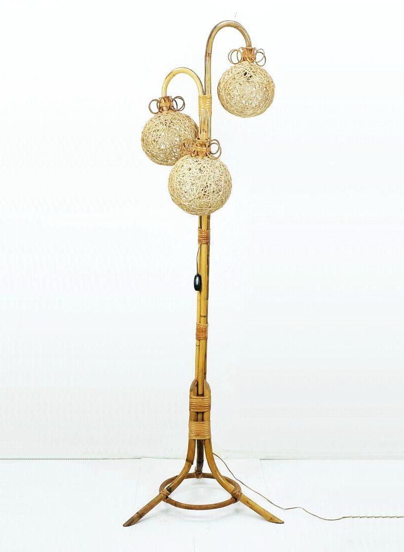 rare mid century tripod FLOOR LAMP bamboo rattan 50s hawaii tiki era 3 shades For Sale 3