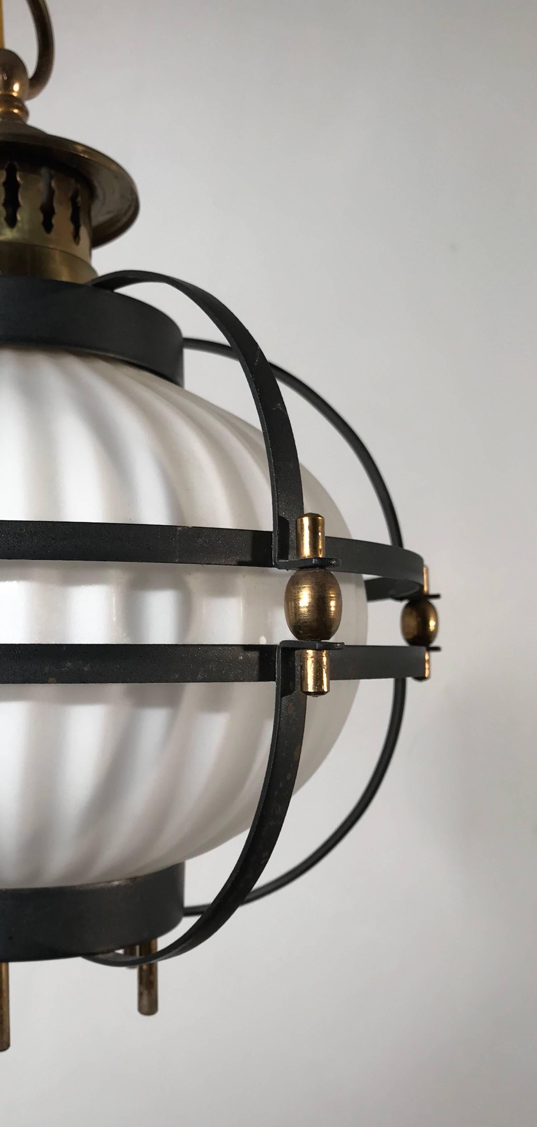 Rare Midcentury Modern Brass, Metal Cage & Glass Shade Design Pendant Light  In Good Condition In Lisse, NL