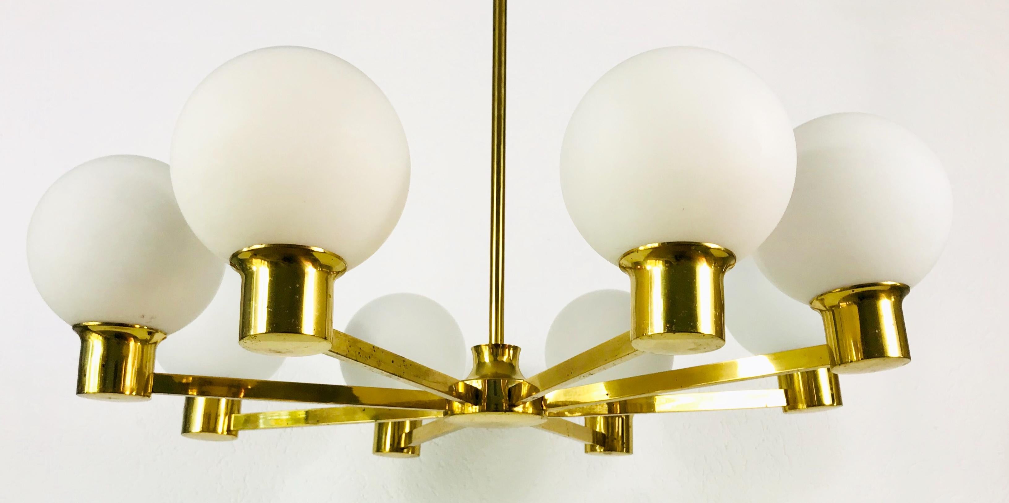 European Rare Midcentury 8-Arm Brass and Opaline Glass Chandelier, 1960s For Sale