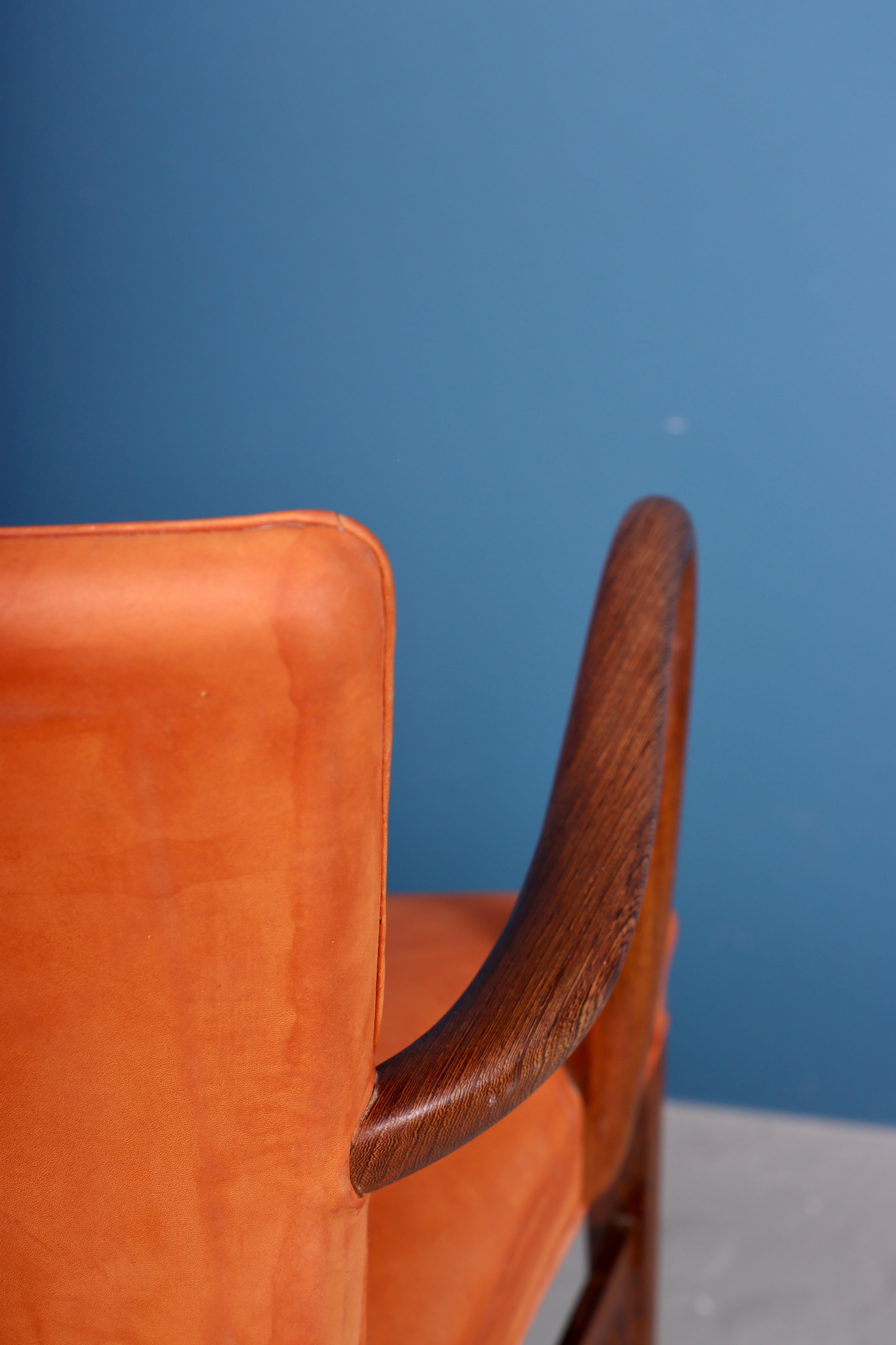 Mid-20th Century Rare Midcentury Armchair in Patinated Leather and Wenge, Danish Design, 1950s For Sale
