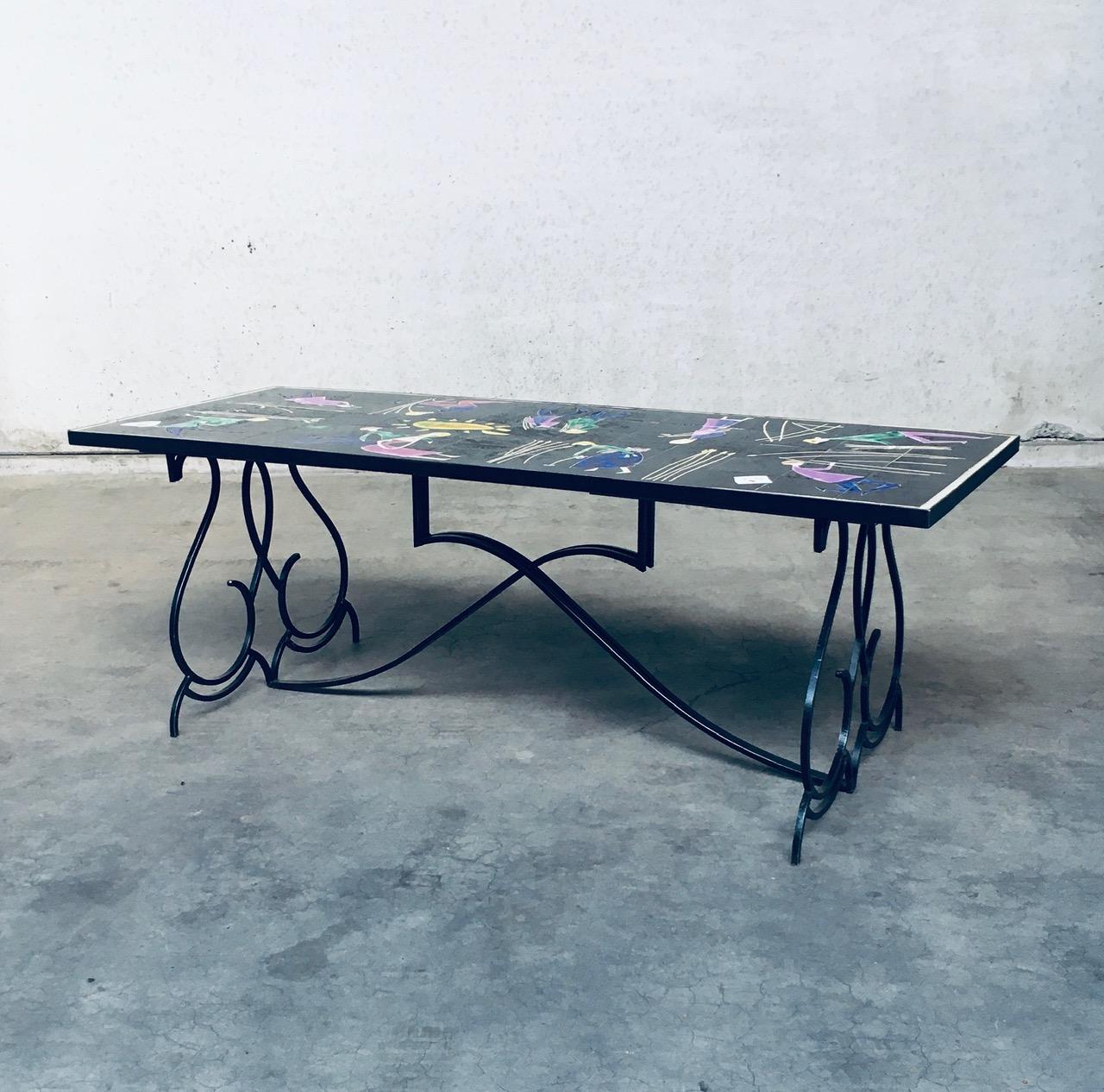 Belge RARE Table de salle à manger en céramique d'artiste du milieu du siècle par Snyers, Belgique, années 1950 en vente