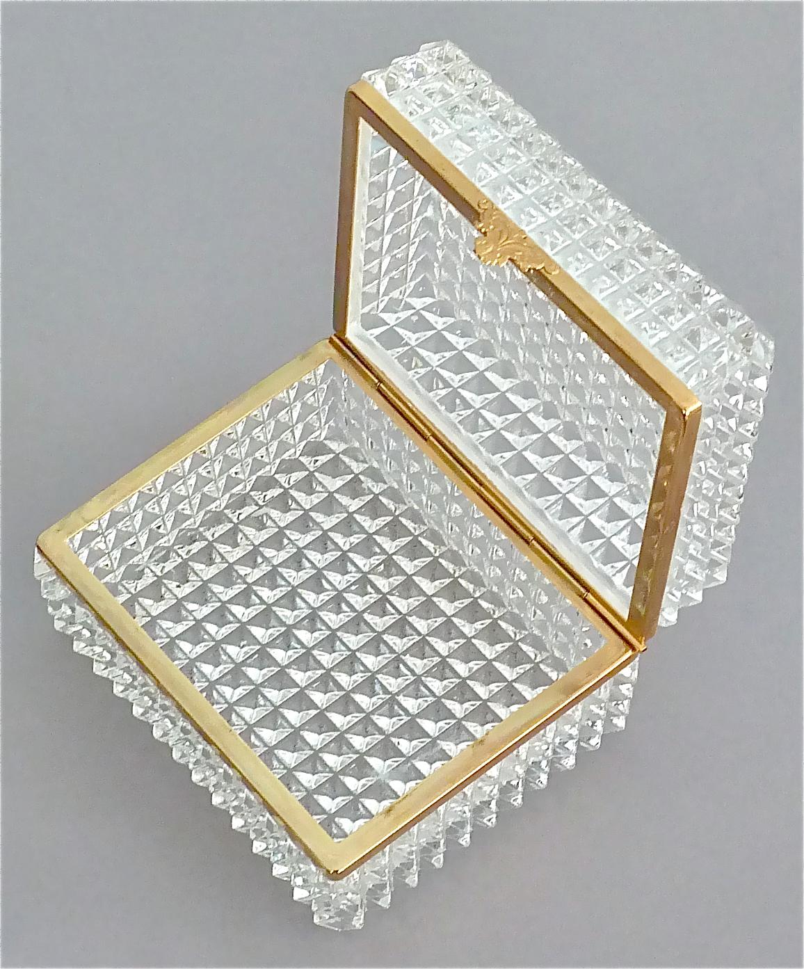 Rare Midcentury Baccarat Crystal Glass Gilt Brass Jewelry Vanity Box Casket 1950 In Good Condition In Nierstein am Rhein, DE