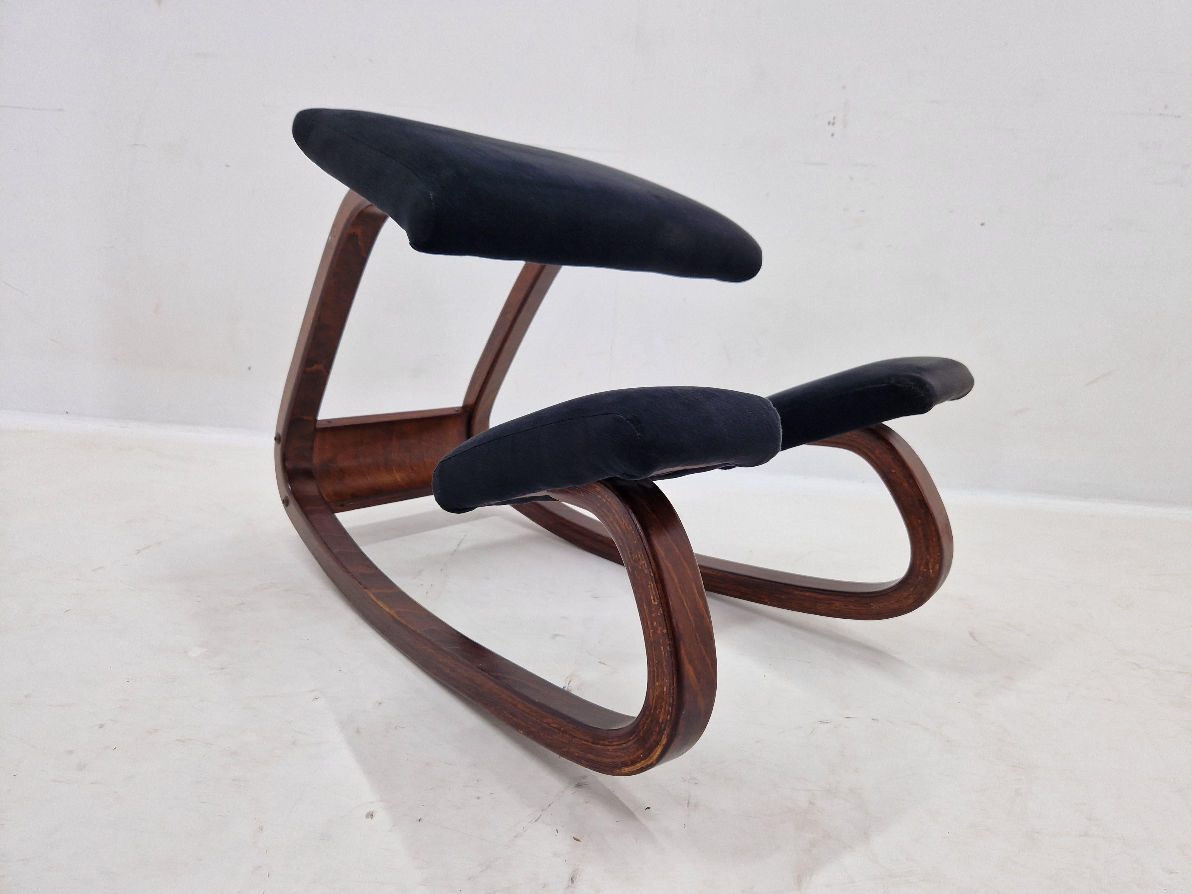 Fabric Rare Midcentury Balance Variable Knee Chair, Peter Opsvik, Norway, 1980s