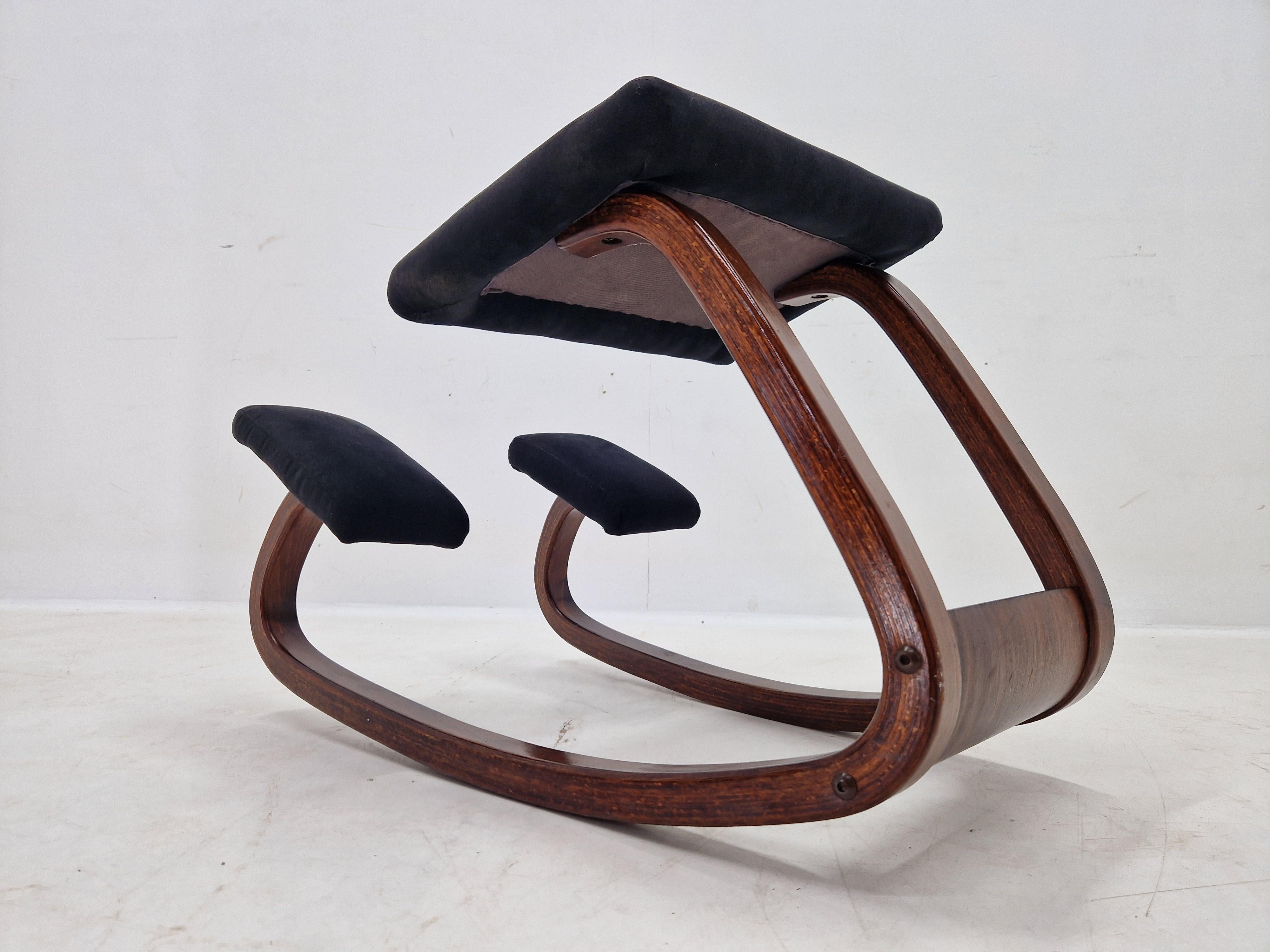 Rare Midcentury Balance Variable Knee Chair, Peter Opsvik, Norway, 1980s For Sale 1