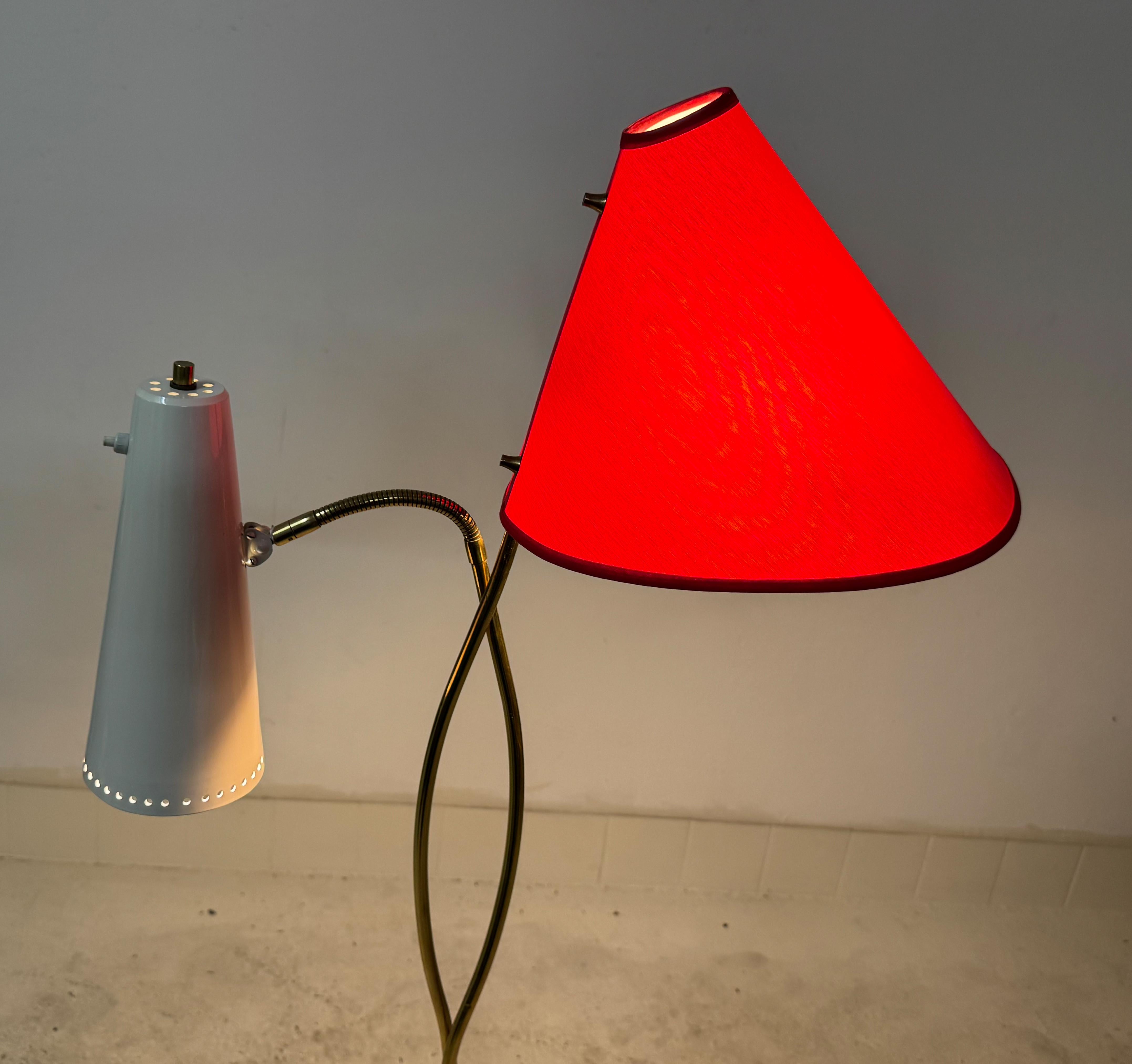 Austriaco Rare Midcentury Brass Floor Lamp by Rupert Nikoll in vendita