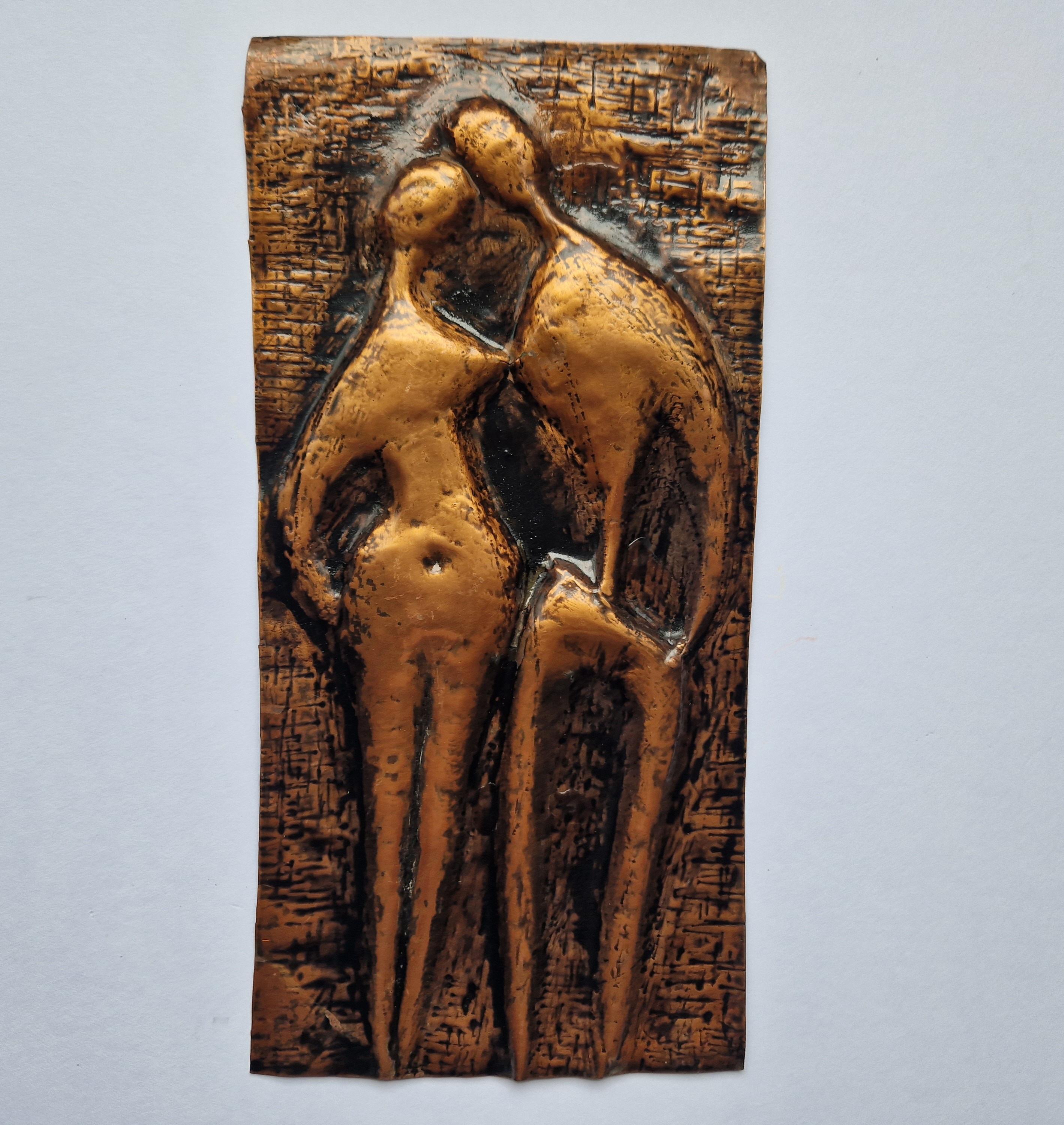 Rare Midcentury Brass Wall Sculpture Lovers, 1970s In Good Condition For Sale In Praha, CZ