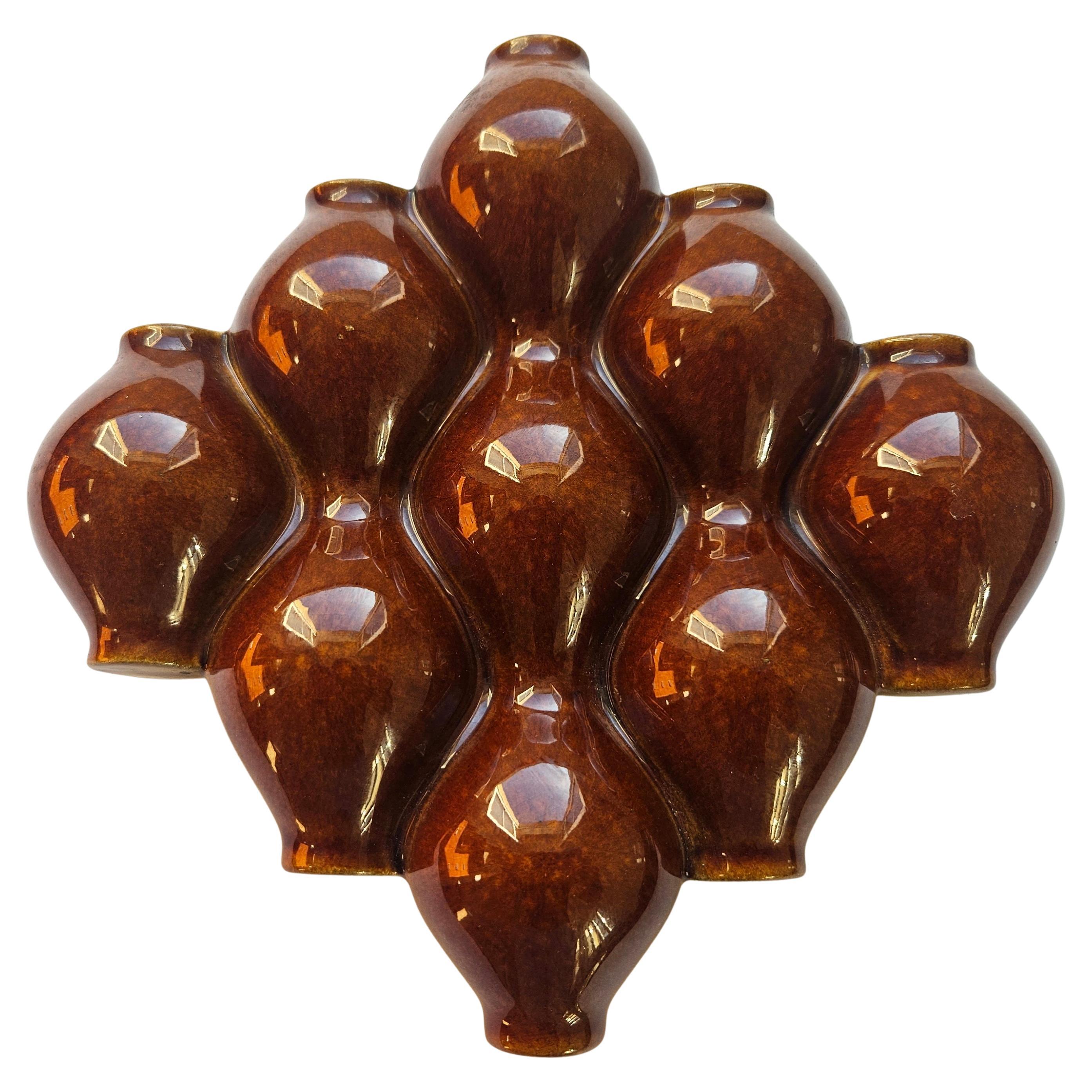 Rare vase mural en céramique du milieu du siècle, 1970