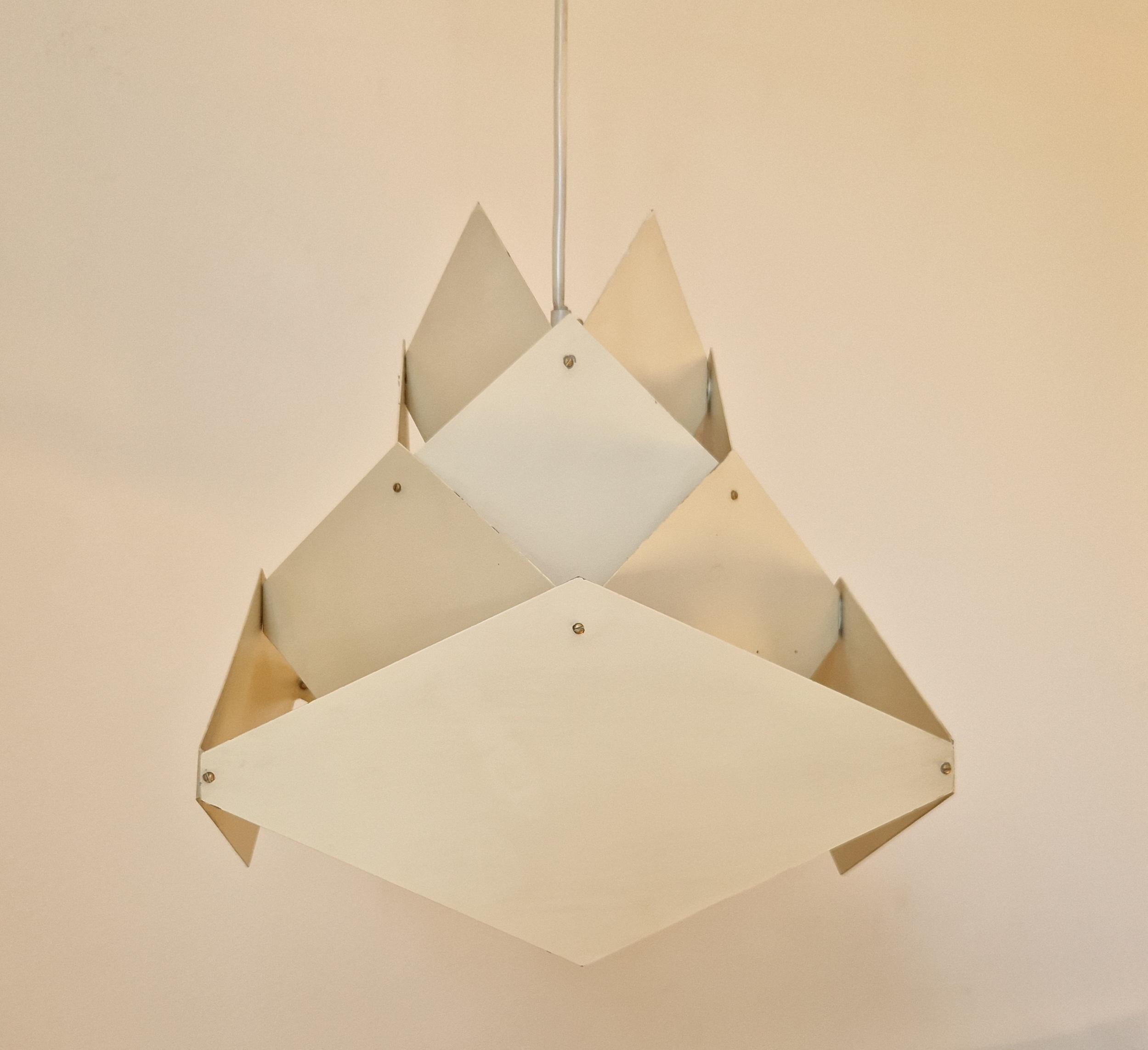 Metallo Raro ciondolo di design del Medioevo nello stile di Preben Dal, Danimarca, anni '60 in vendita